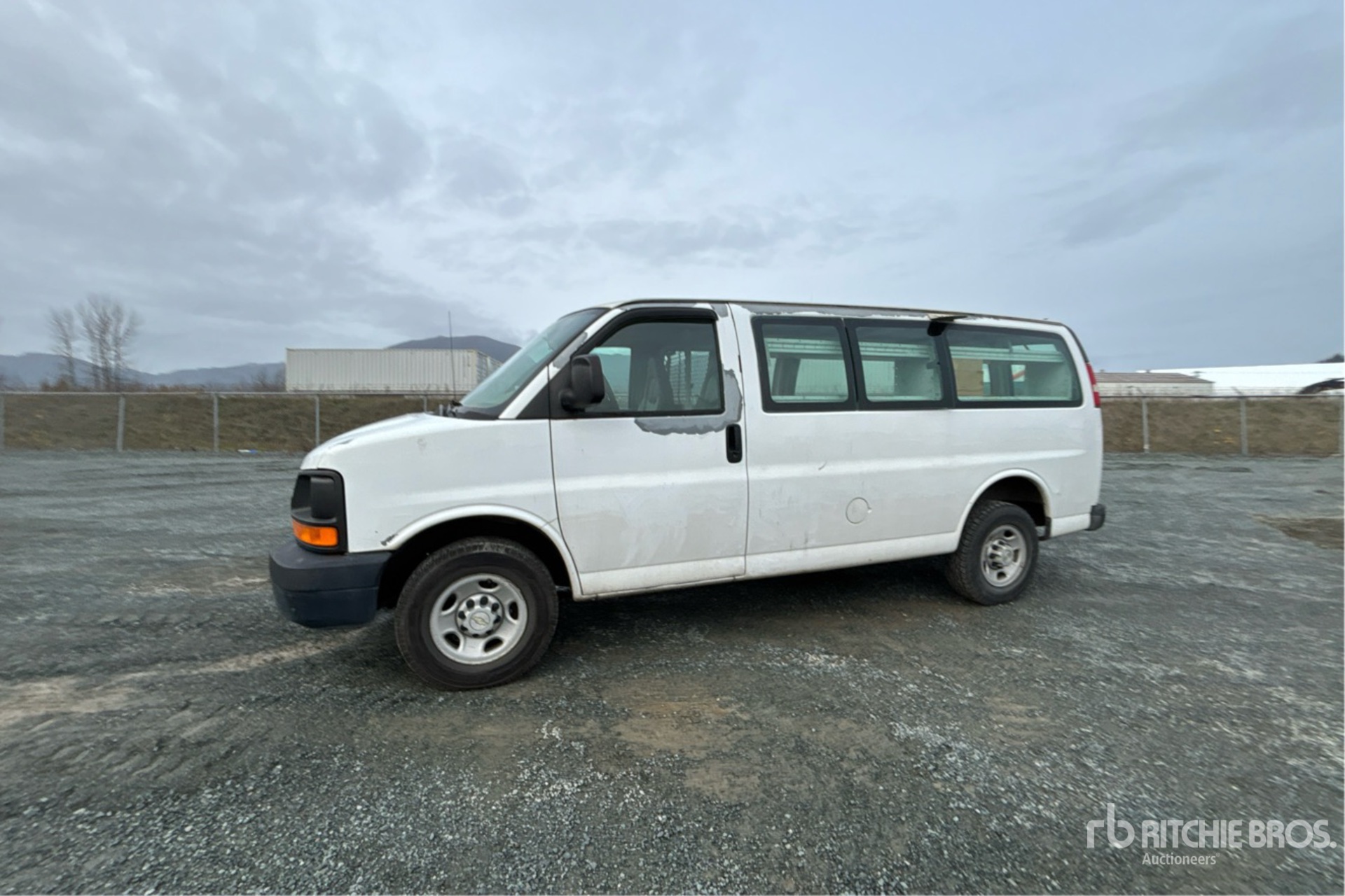 General Appearance with Picture, Left Front Corner