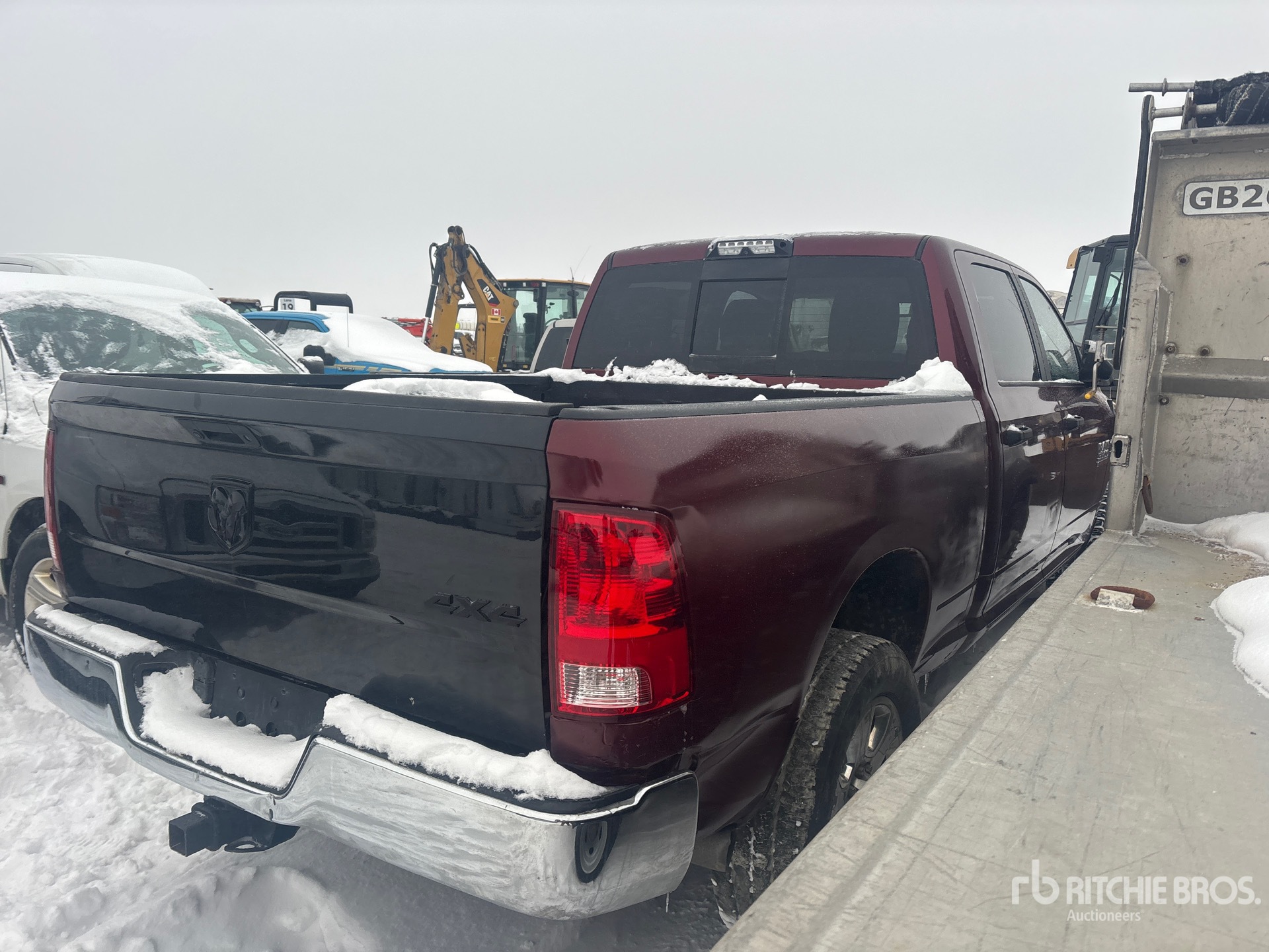 General Appearance with Picture, Right Rear Corner