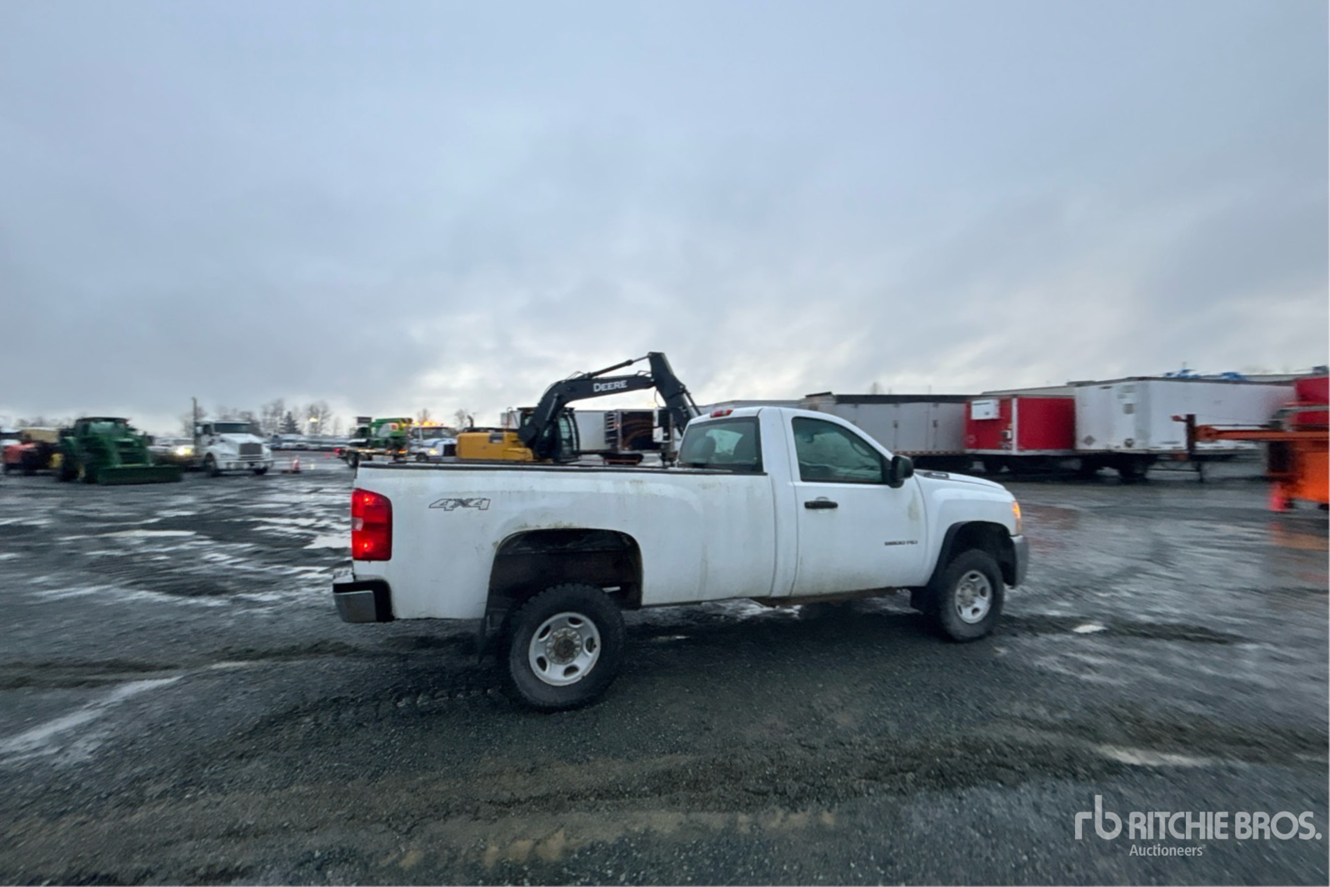 General Appearance with Picture, Right Rear Corner