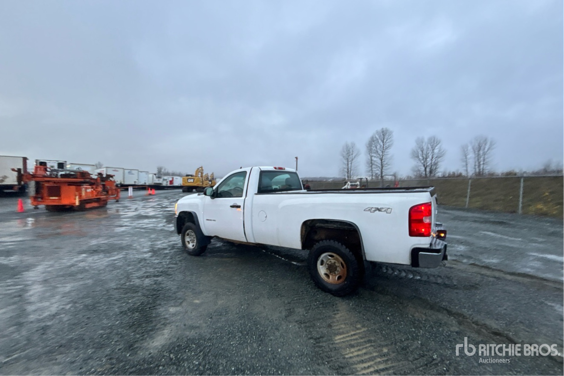 General Appearance with Picture, Left Rear Corner