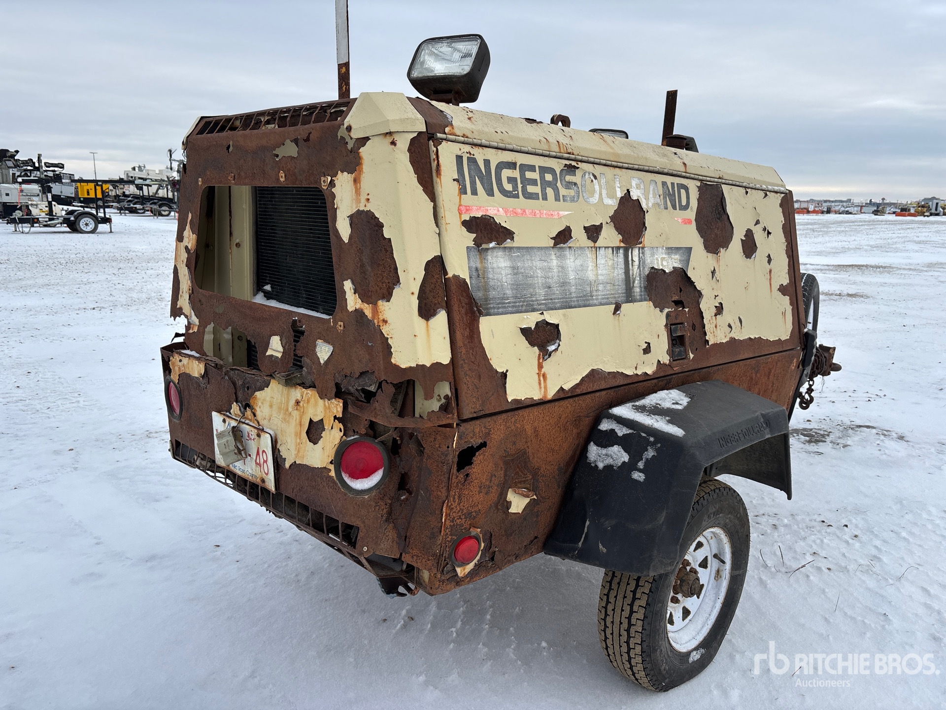 General Appearance with Picture, Right Rear Corner