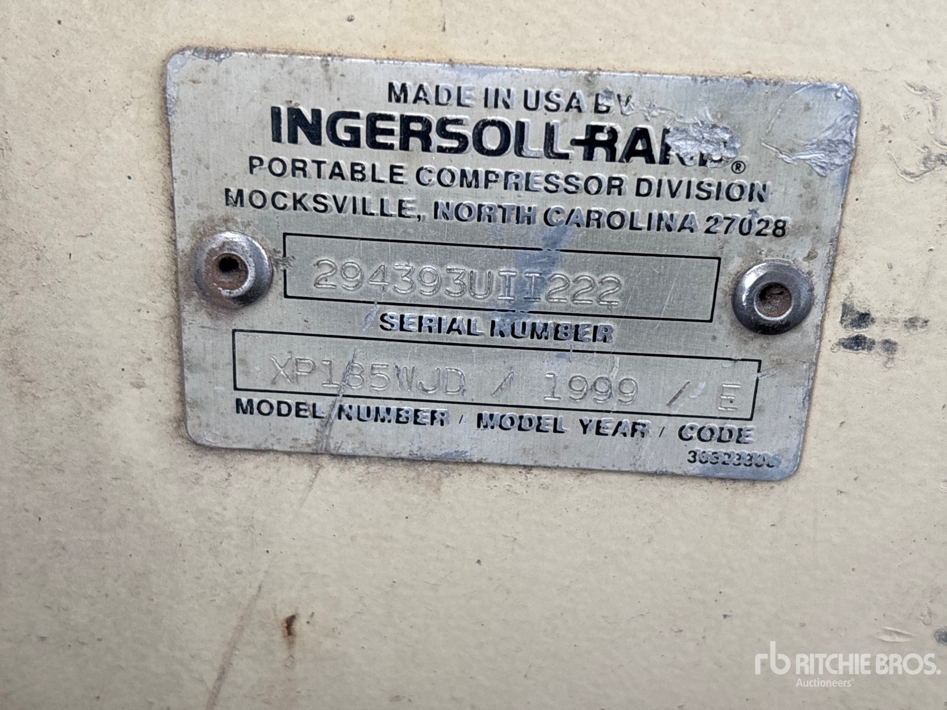 General Appearance with Unit Serial Number