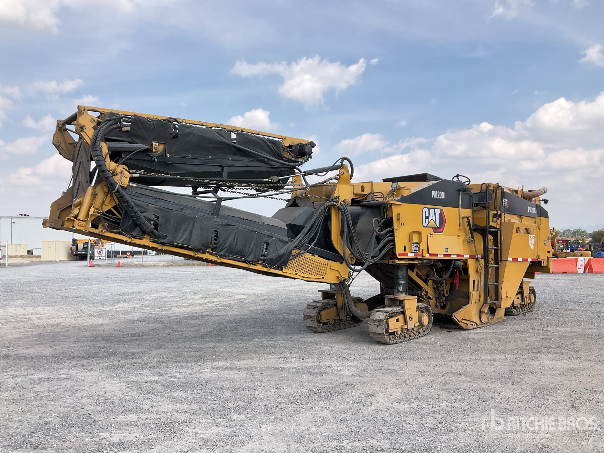 General Appearance with Featured Photo