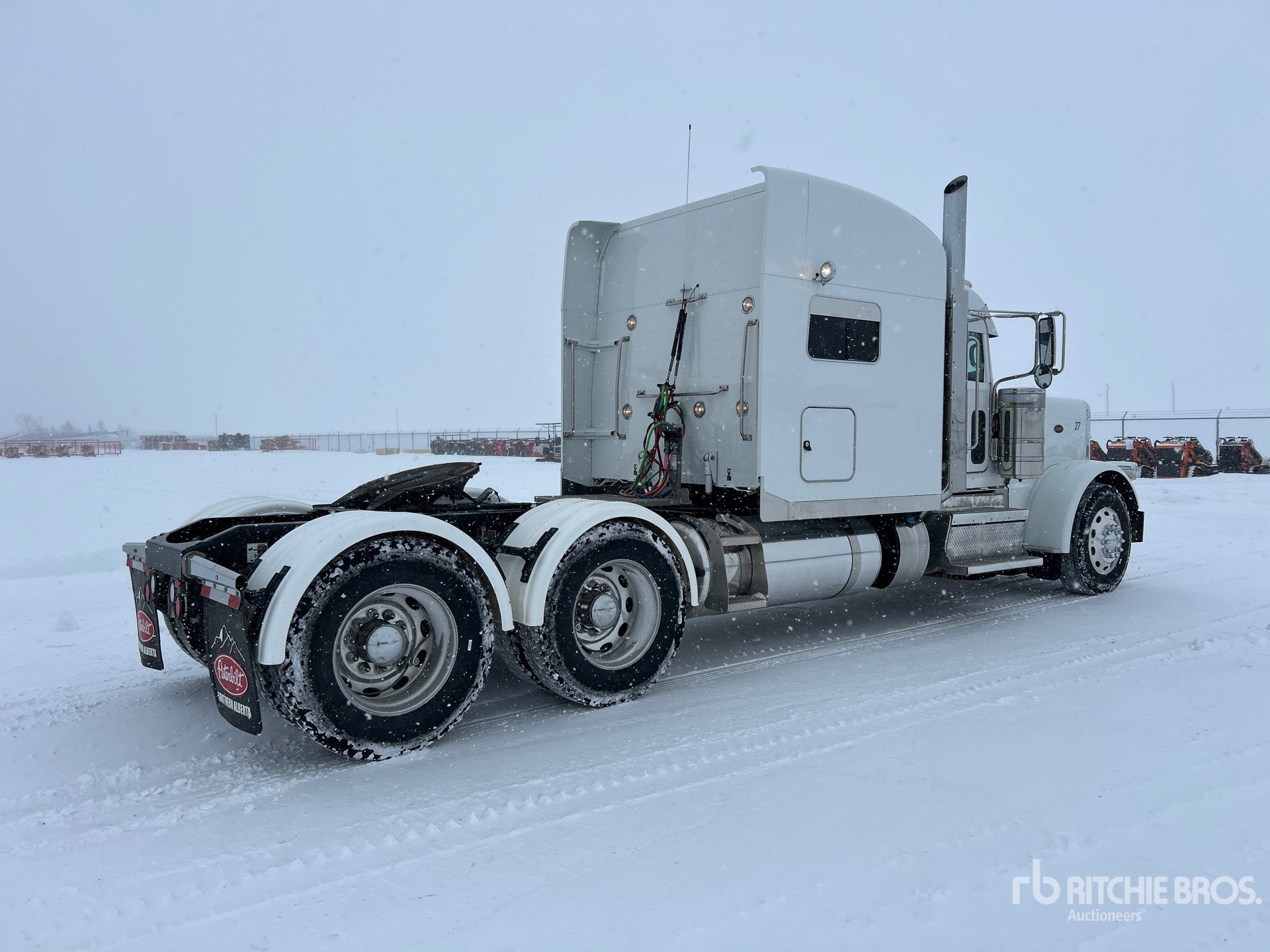General Appearance with Image, coin arrière droit