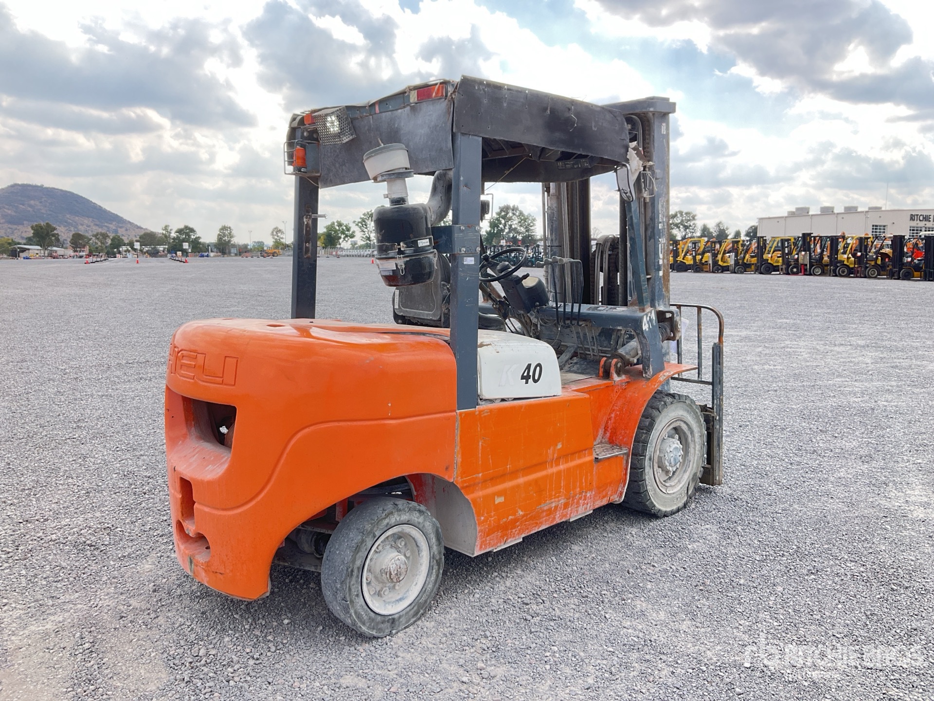 General Appearance with Picture, Right Rear Corner