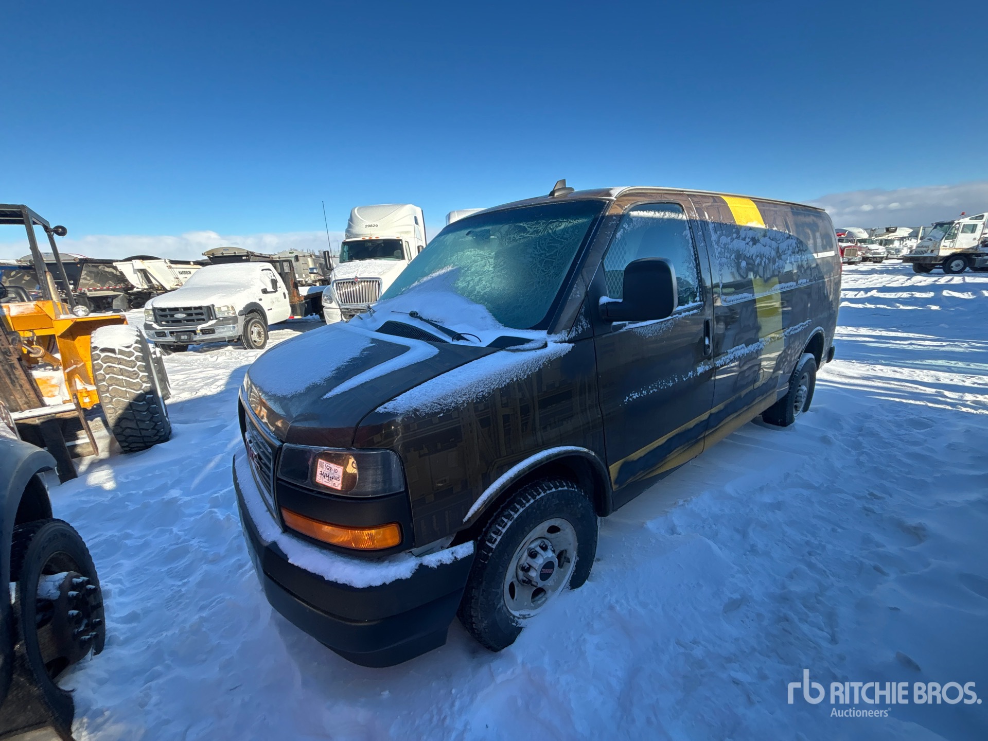 General Appearance with Picture, Left Front Corner