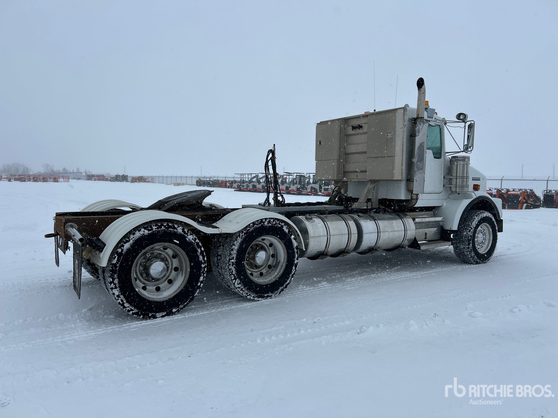 General Appearance with Imagen: esquina trasera derecha