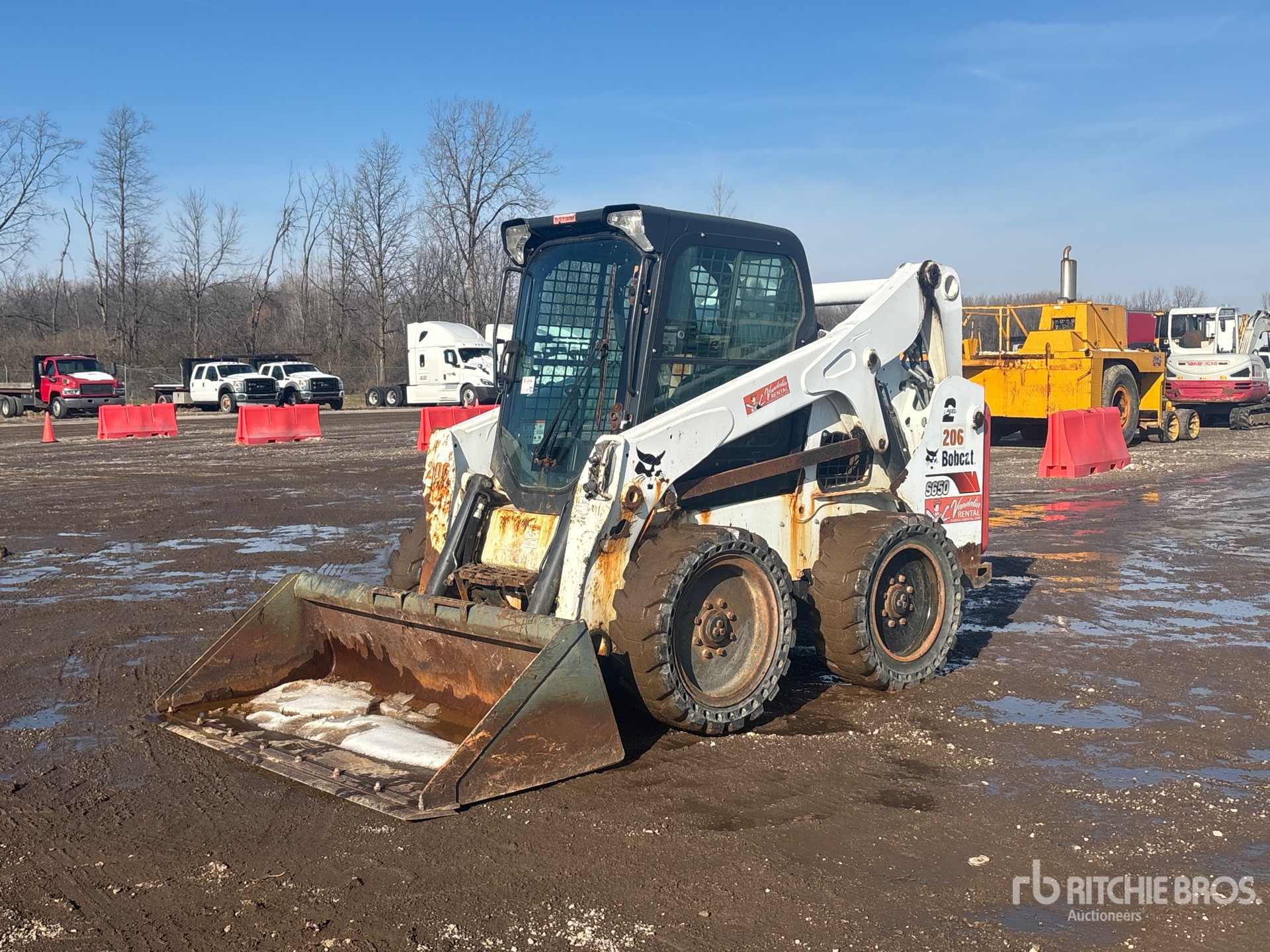 General Appearance with Featured Photo