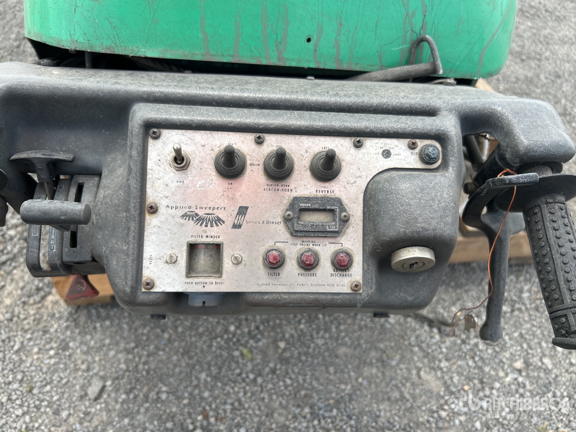 General Appearance with Hour Meter / Odometer