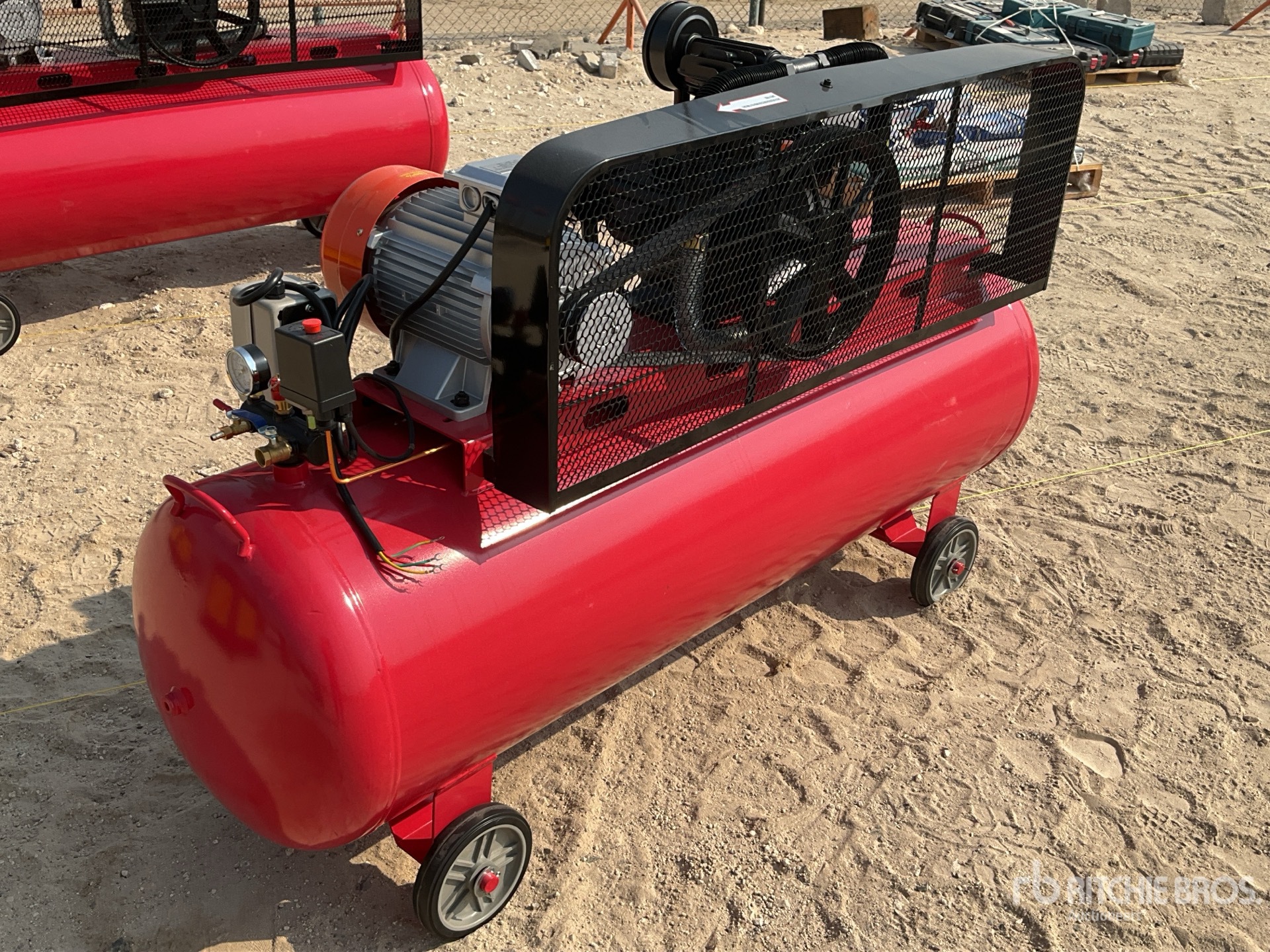 General Appearance with Imagen: esquina trasera izquierda