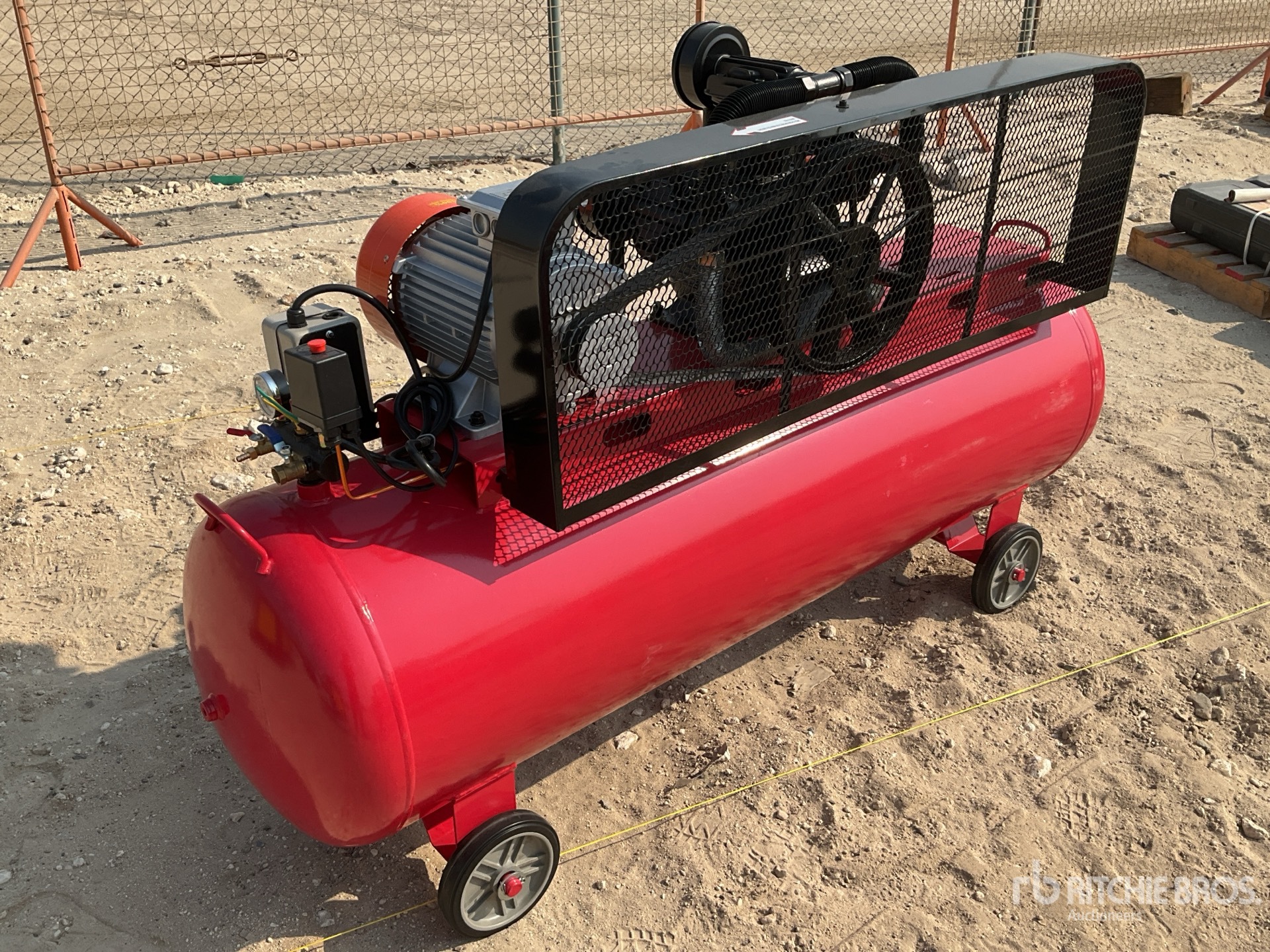 General Appearance with Imagen: esquina trasera izquierda