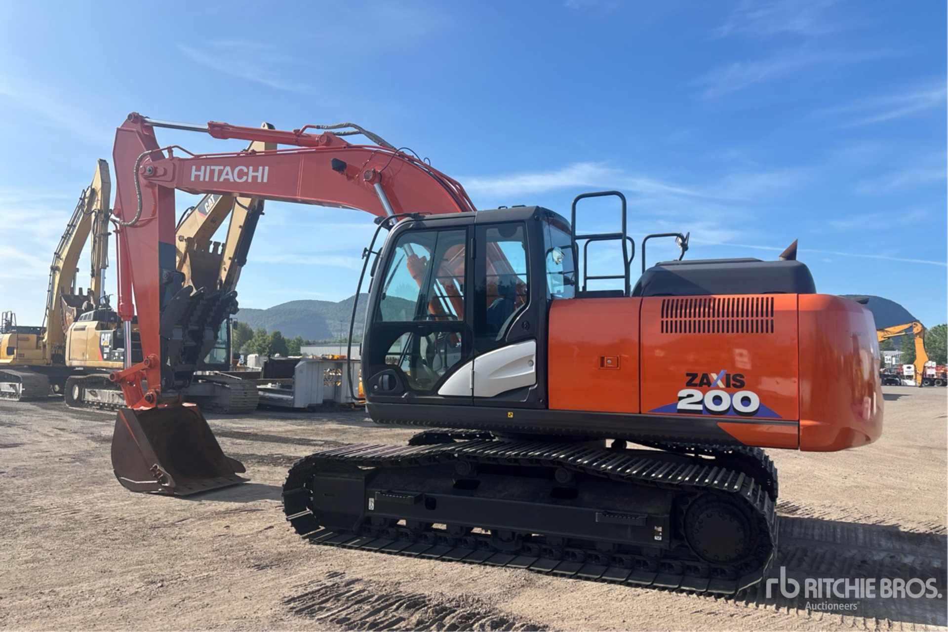 2018 Hitachi ZX200-6