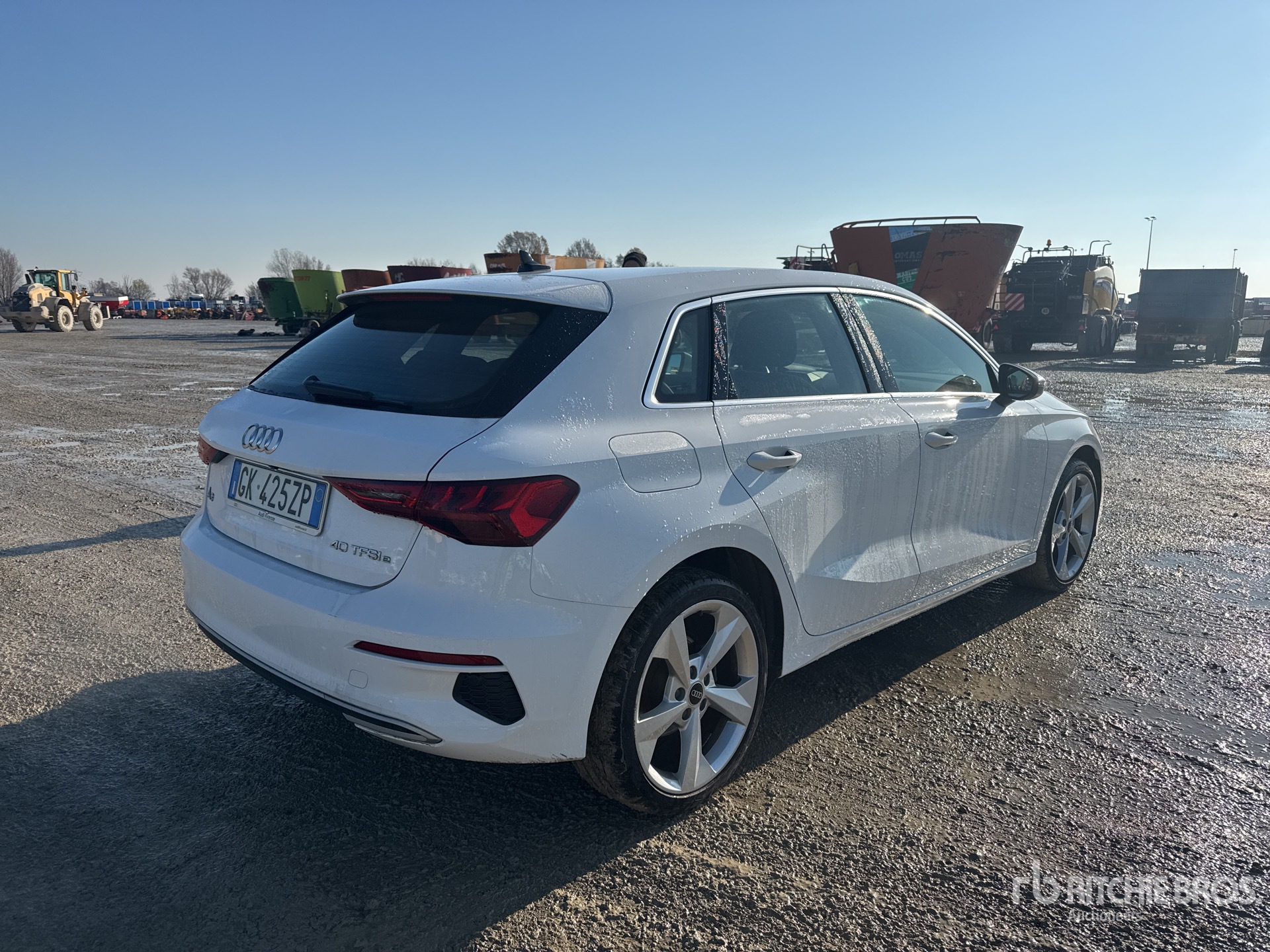 General Appearance with Picture, Right Rear Corner