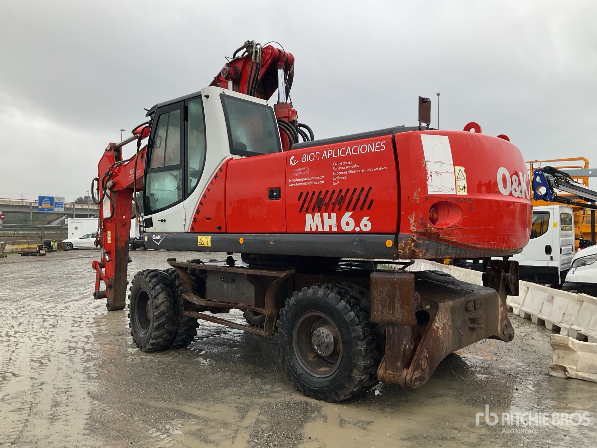 General Appearance with Picture, Left Rear Corner