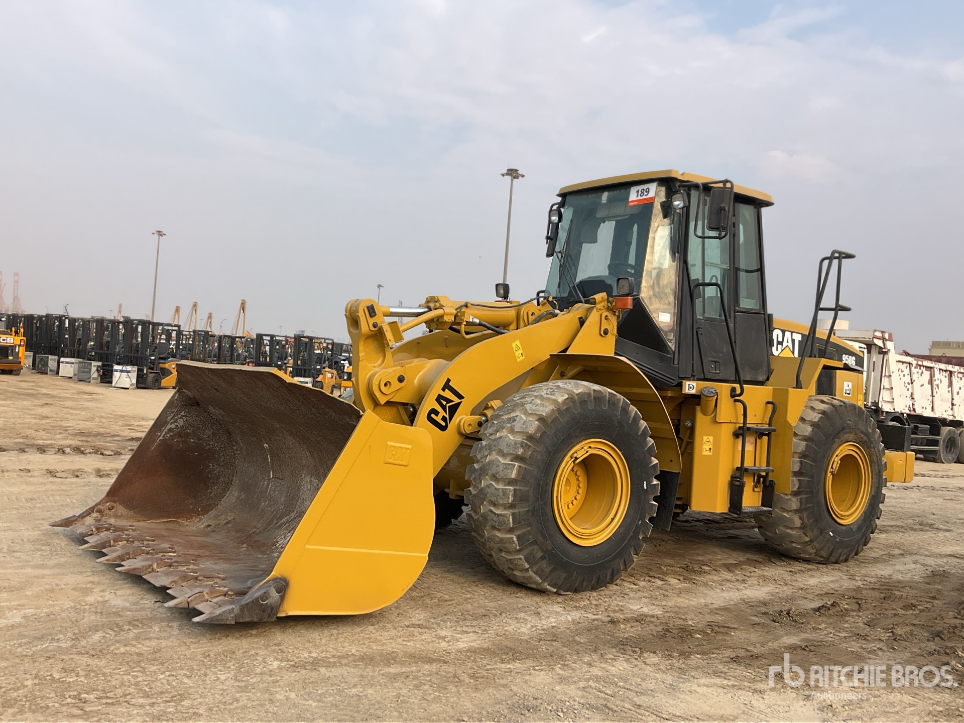 General Appearance with Imagen: esquina delantera izquierda