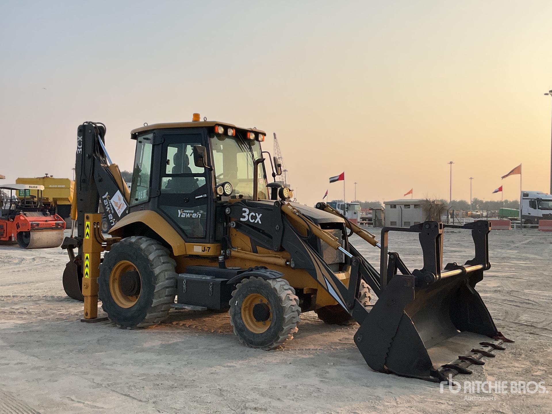 General Appearance with Foto, angolo anteriore destro