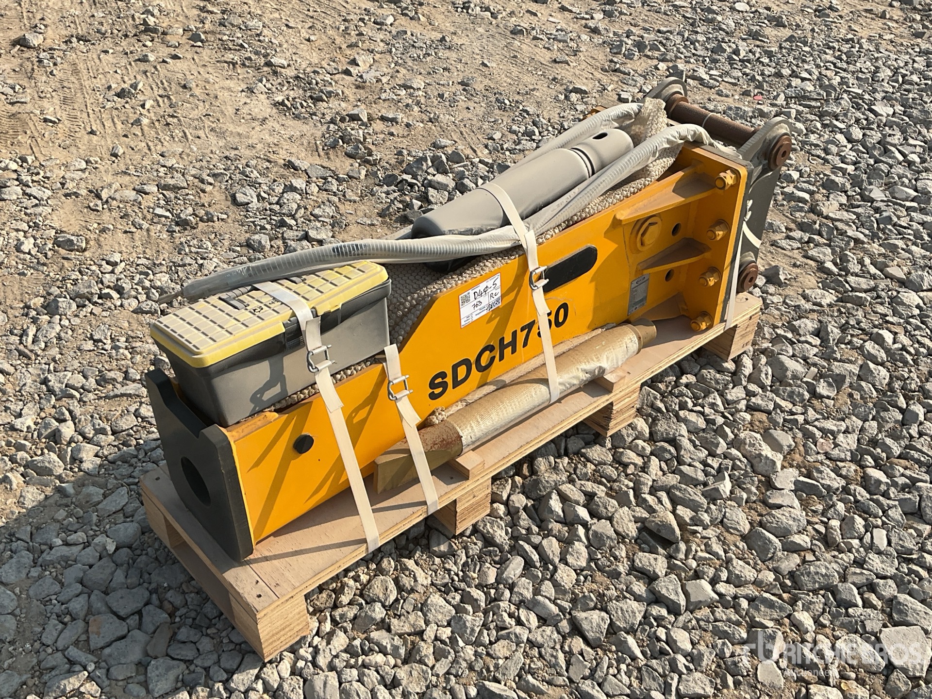 General Appearance with Bild, Ecke vorne links