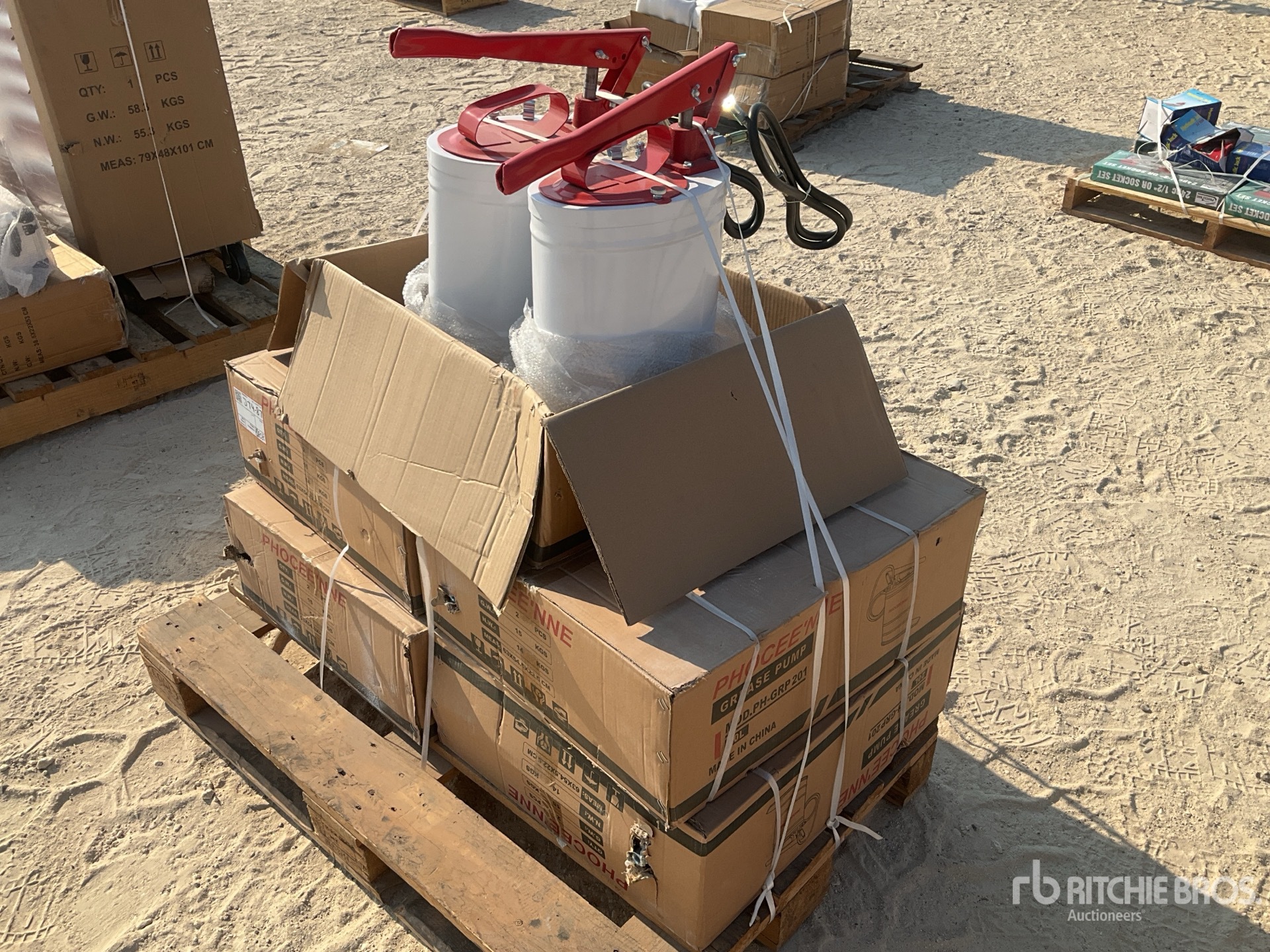 Aspect général with Image, coin arrière gauche