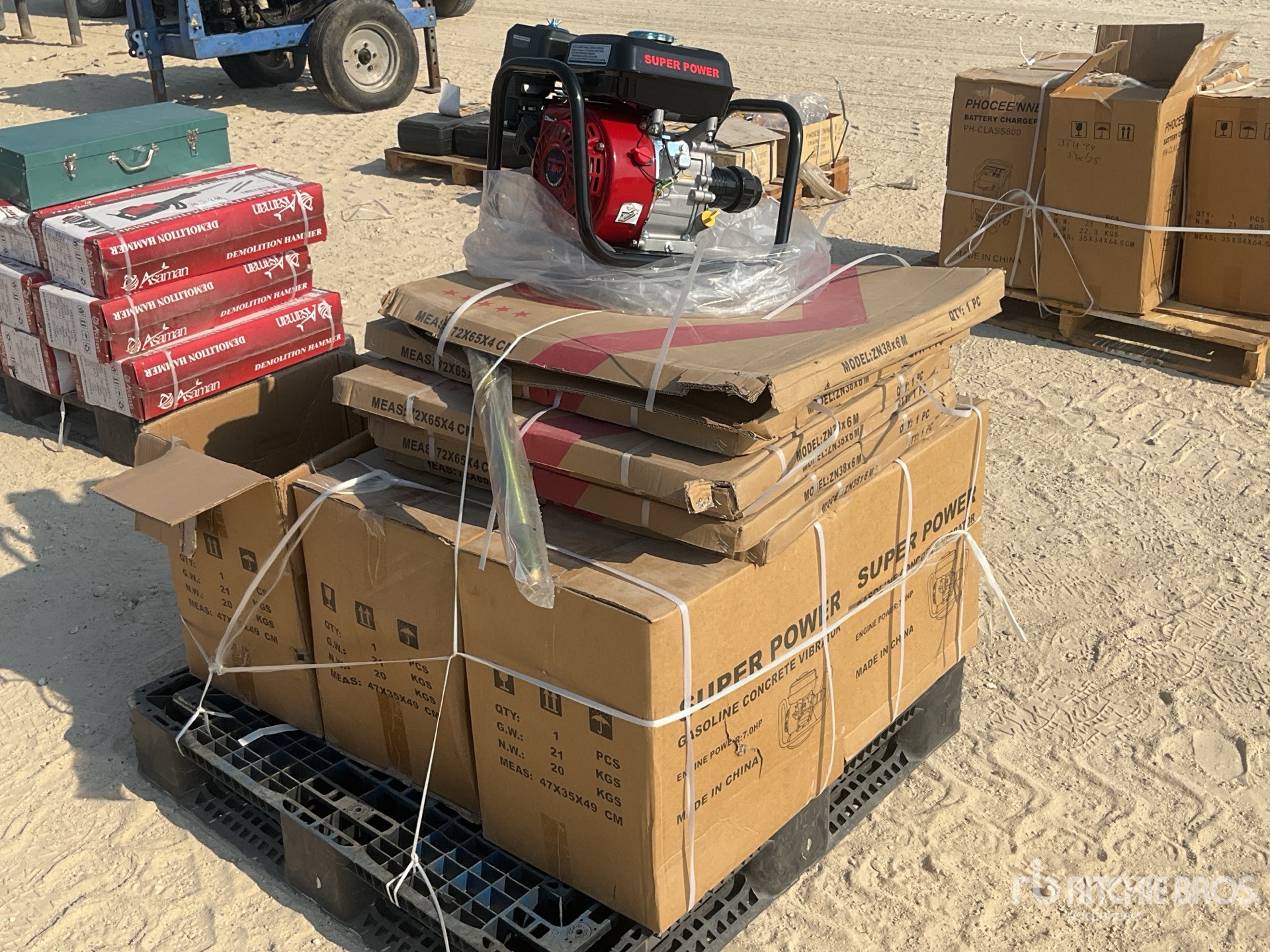 General Appearance with Picture, Right Front Corner