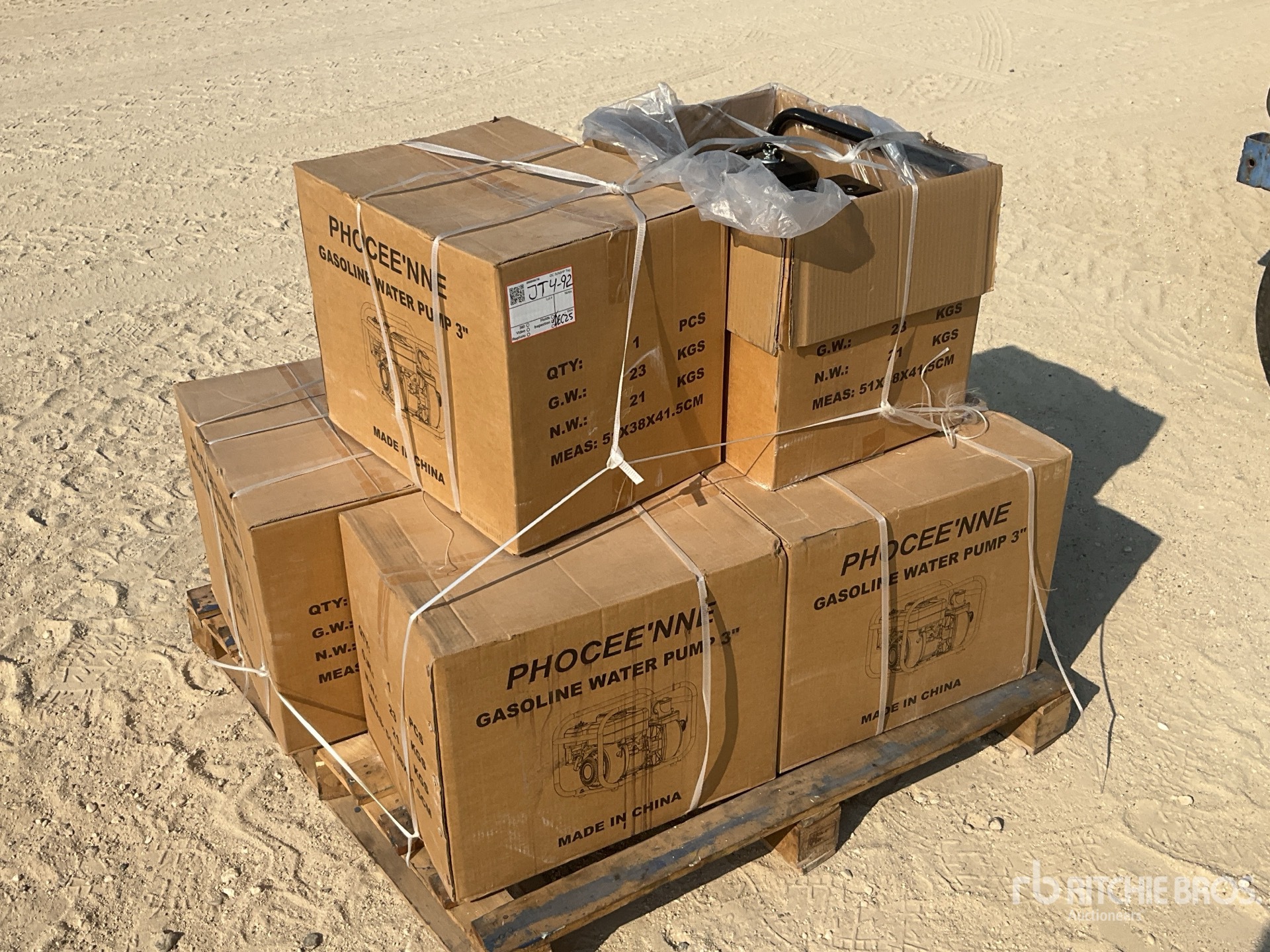 General Appearance with Foto, angolo anteriore destro