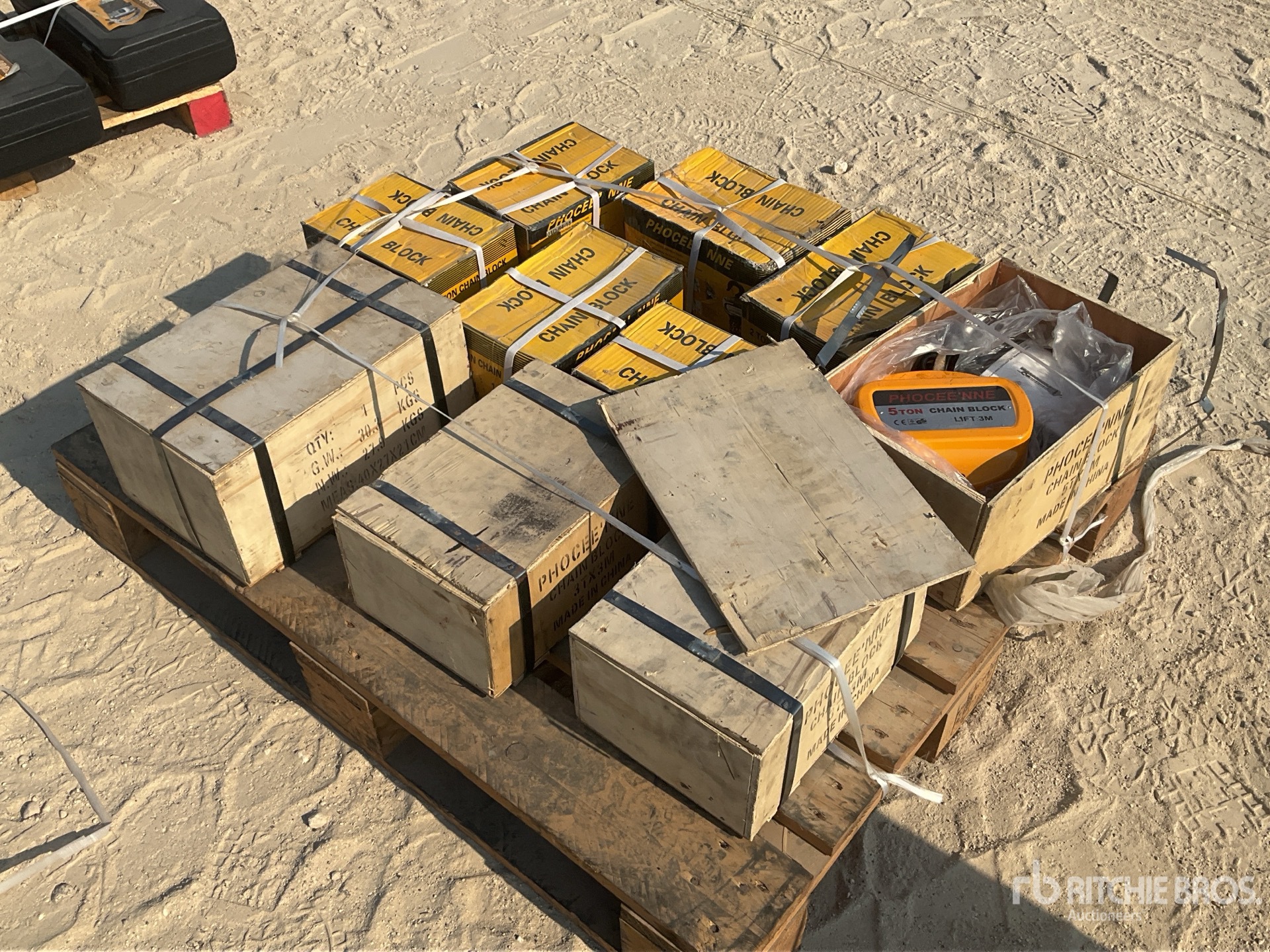 Aspect général with Image, coin avant droit