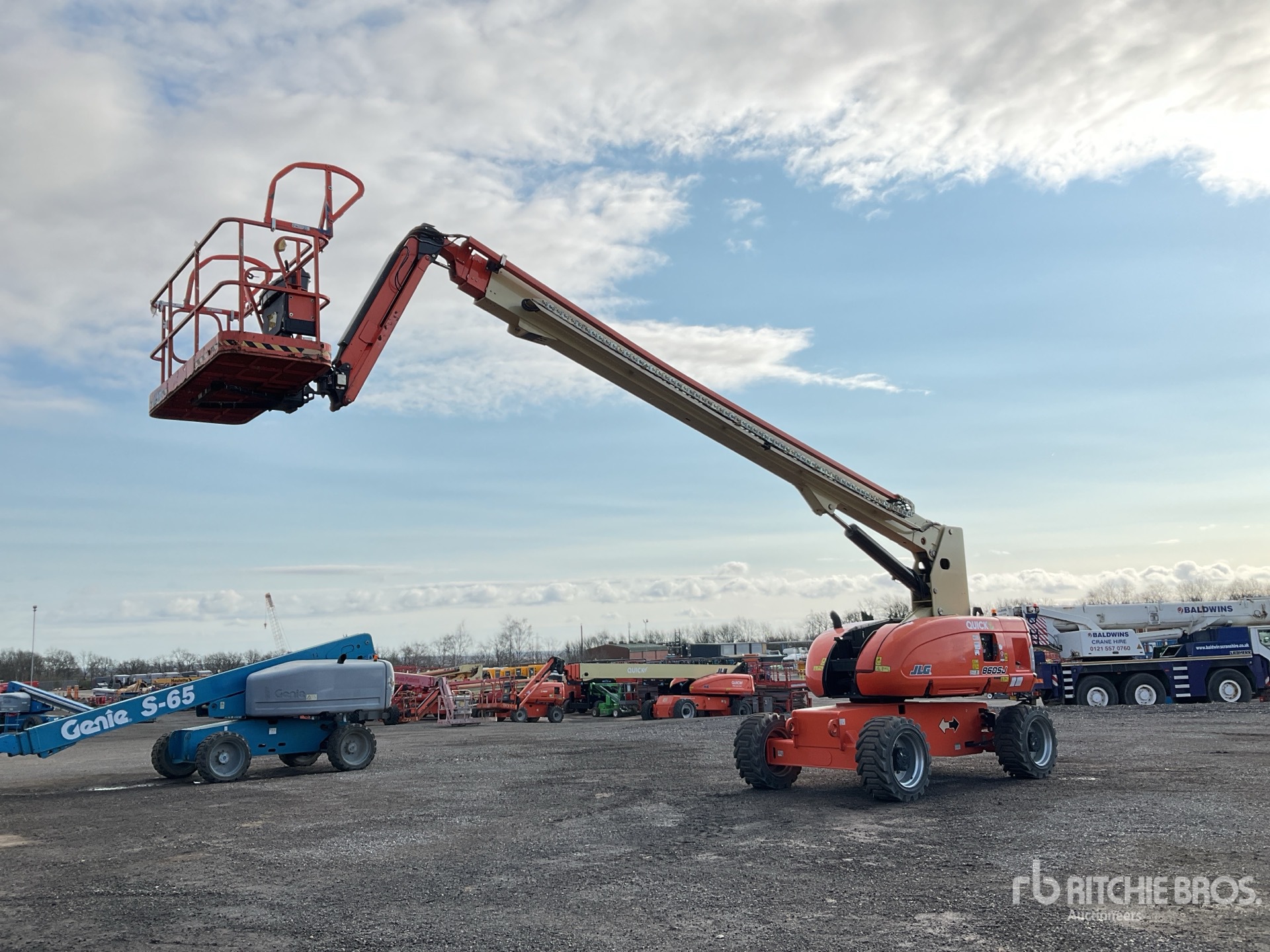 General Appearance with Featured Photo