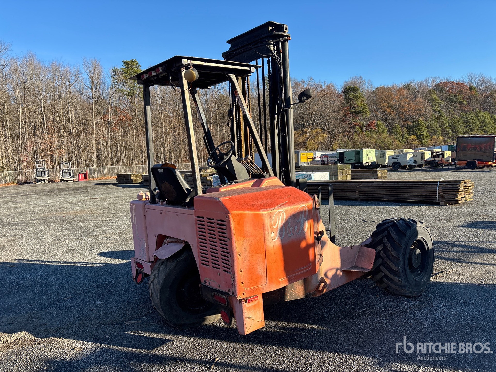 General Appearance with Picture, Right Rear Corner