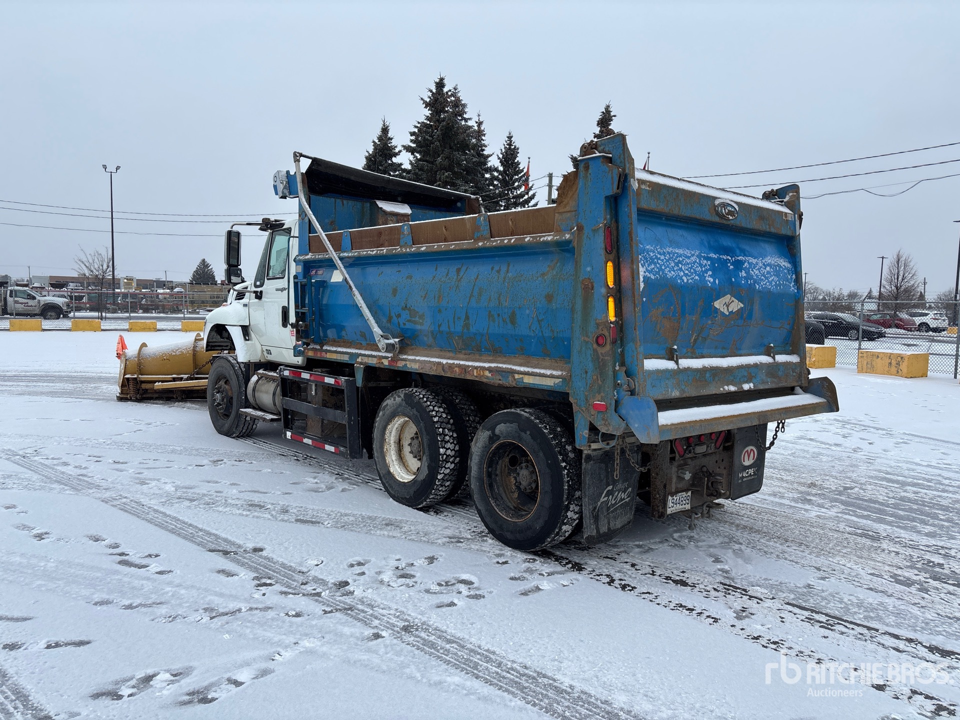 General Appearance with Imagen: esquina trasera izquierda