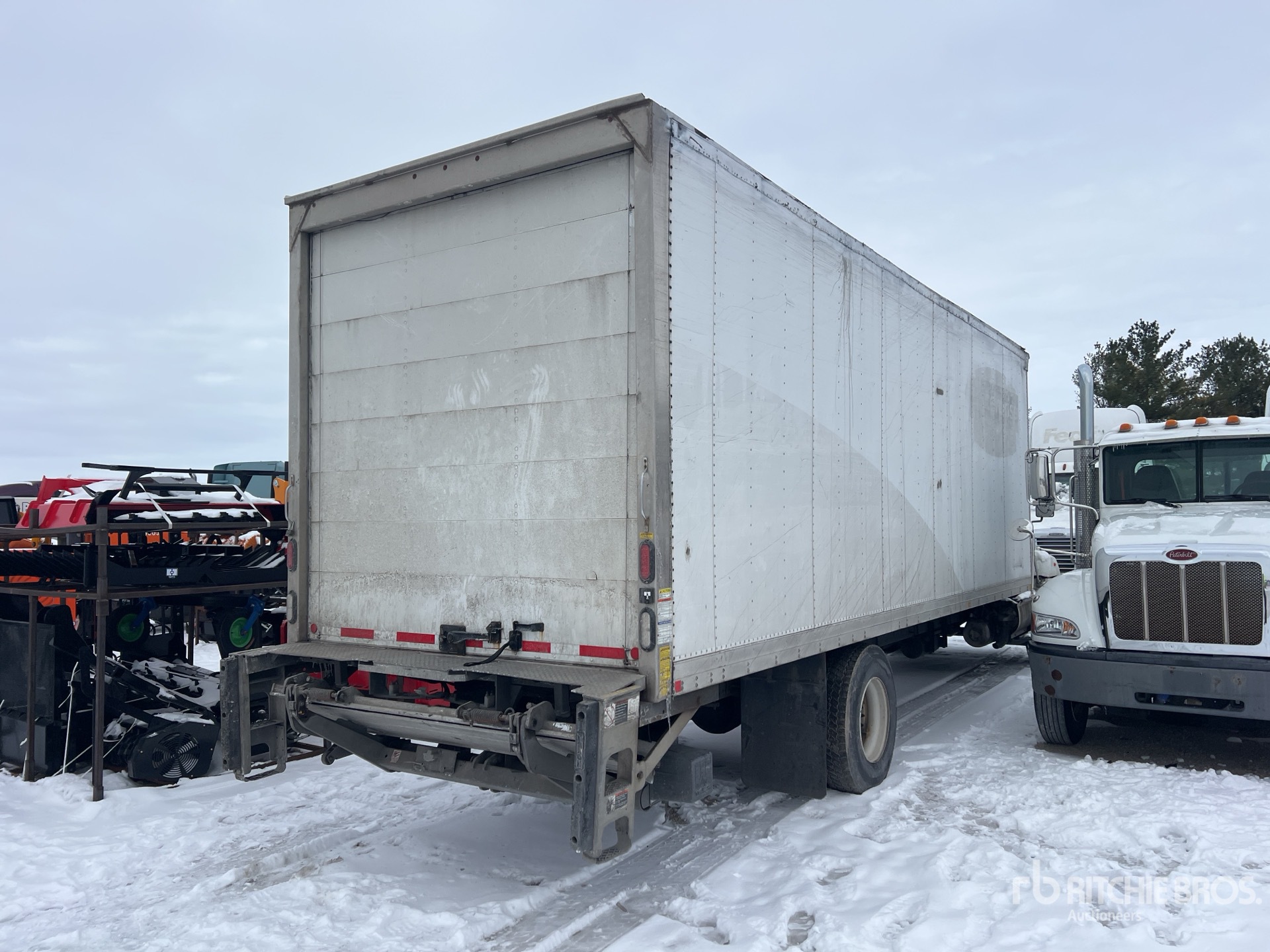 General Appearance with Imagen: esquina trasera derecha