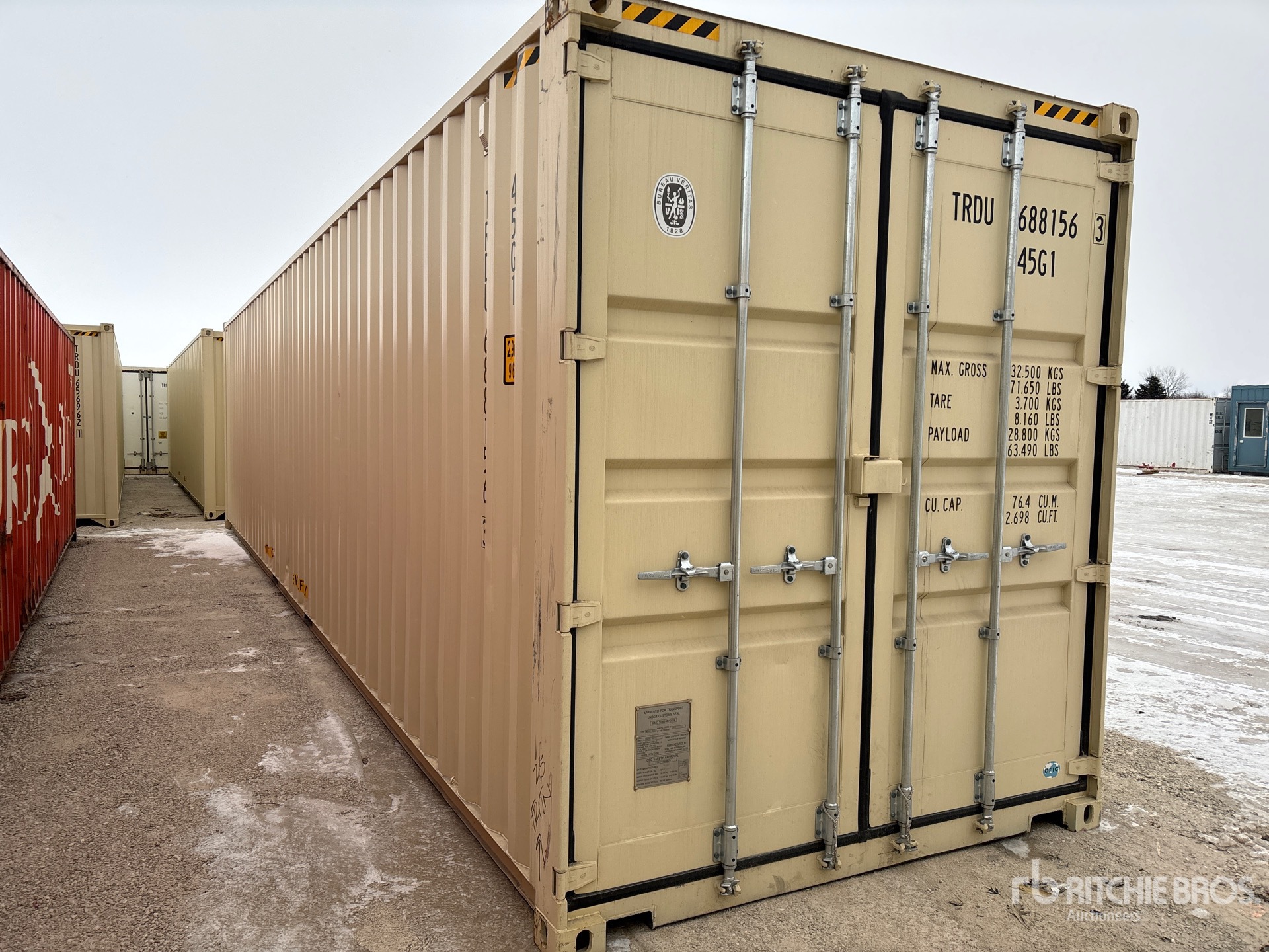 Aspect général with Image, coin arrière droit