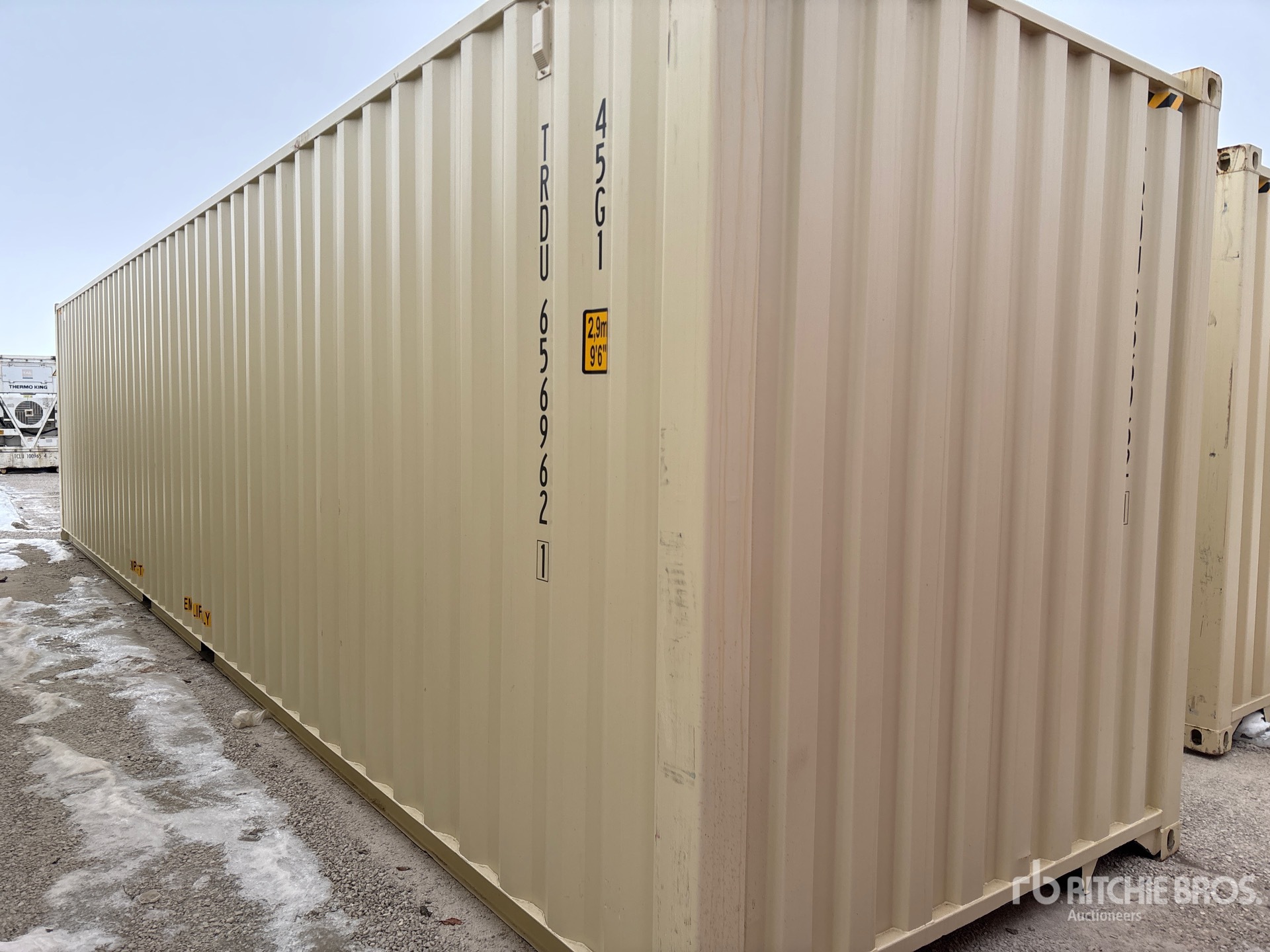 Aspect général with Image, coin avant droit