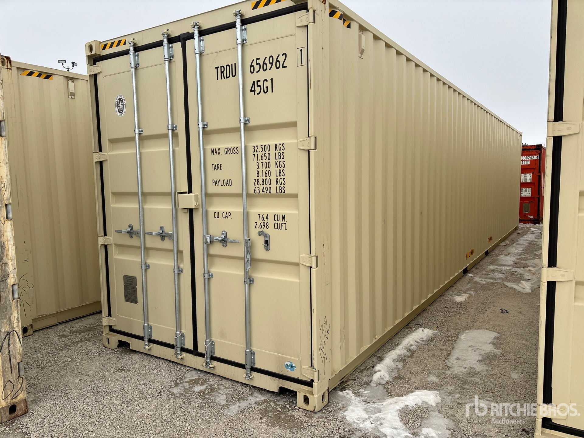 Aspect général with Image, coin arrière droit