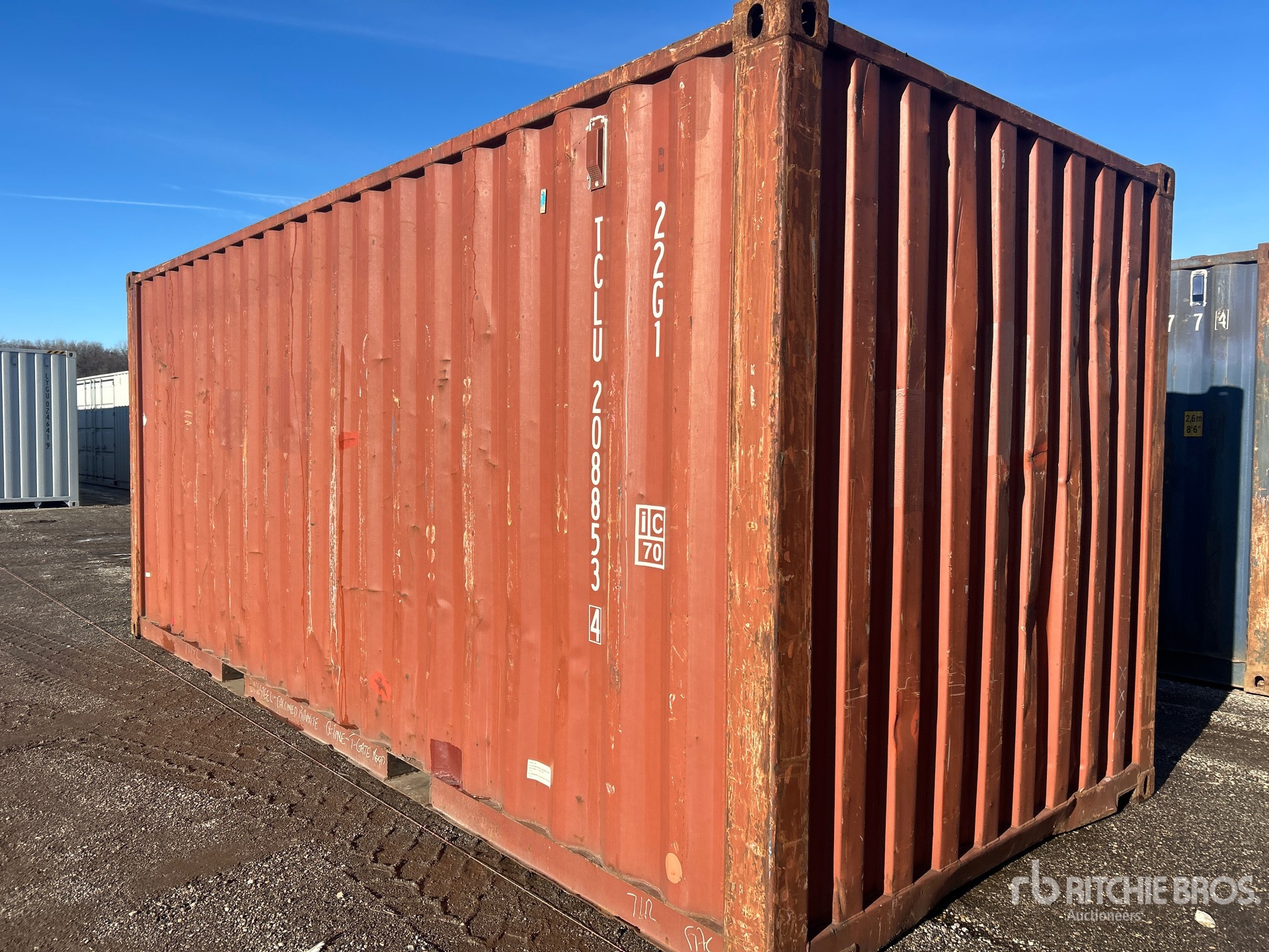 General Appearance with Picture, Left Front Corner