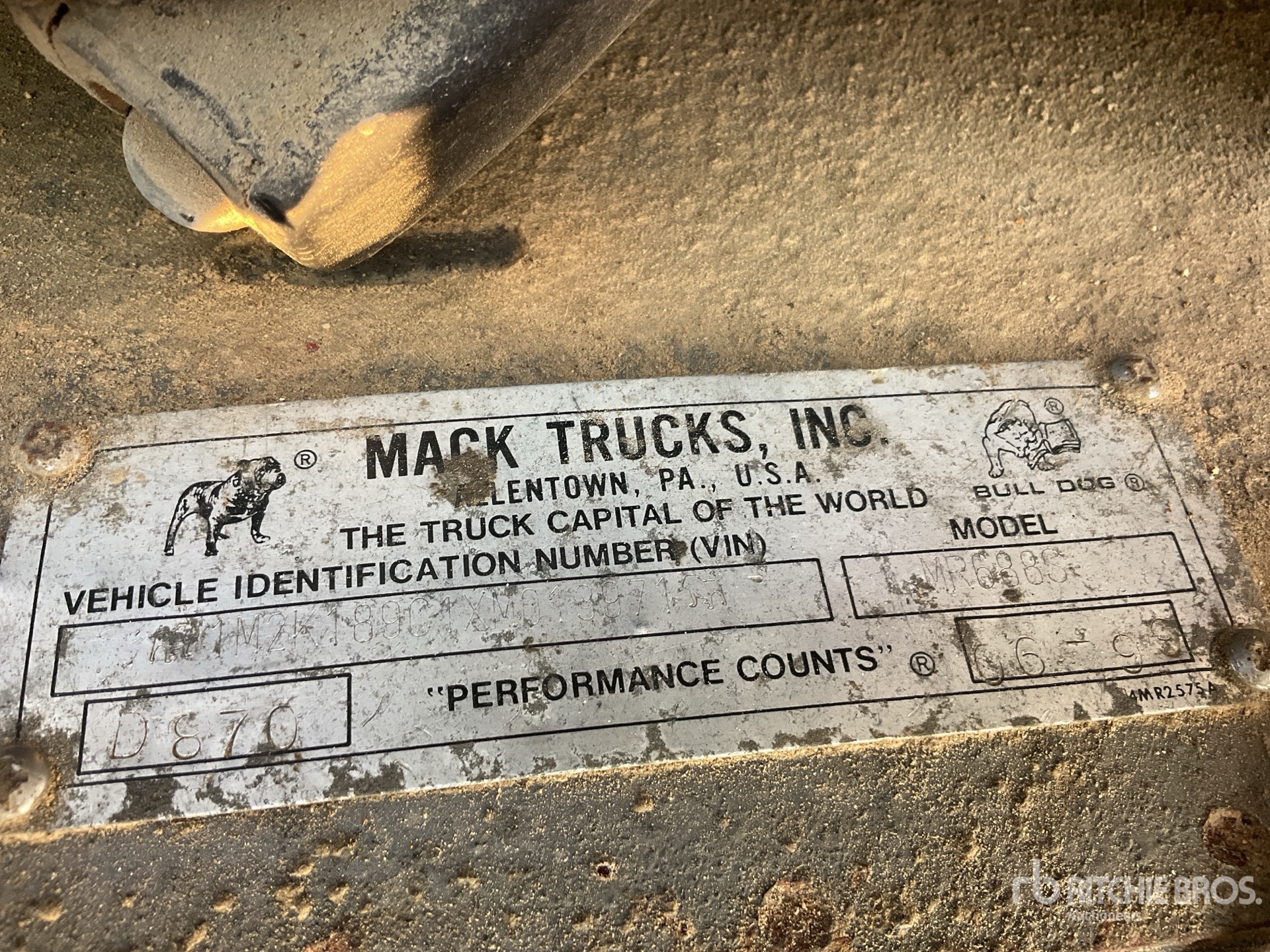 General Appearance with Seriennummer / FIN