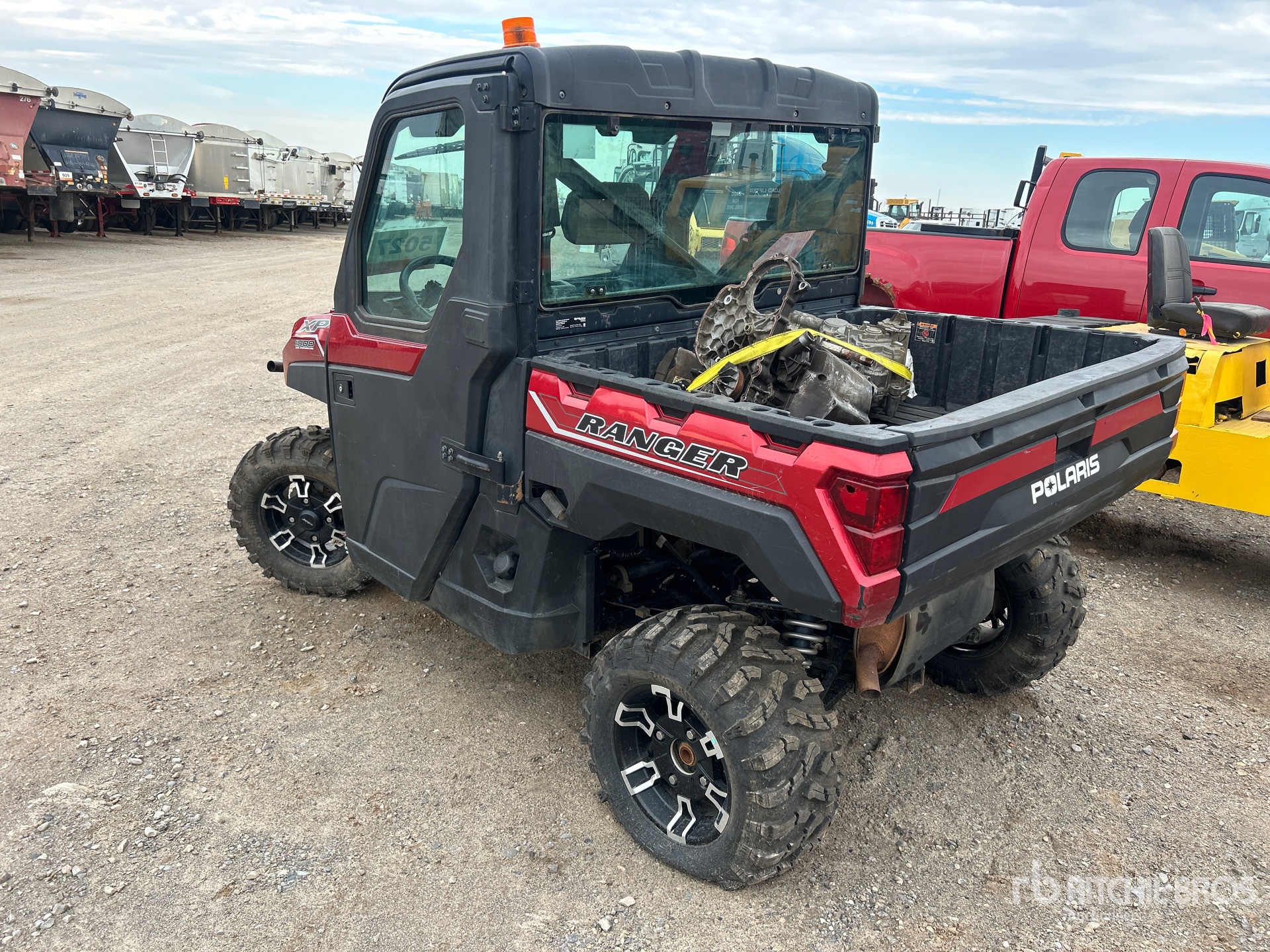 General Appearance with Zdjęcie, lewy dolny róg