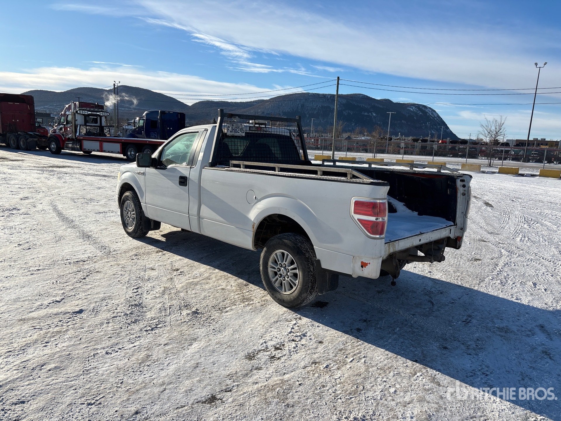 General Appearance with Picture, Left Rear Corner