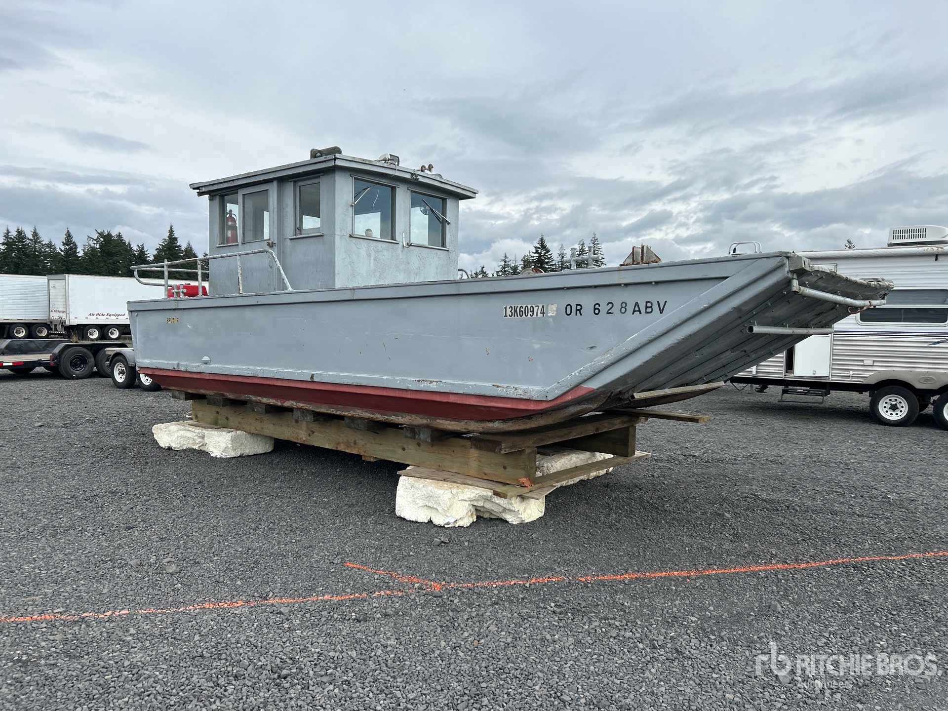 General Appearance with Picture, Right Front Corner