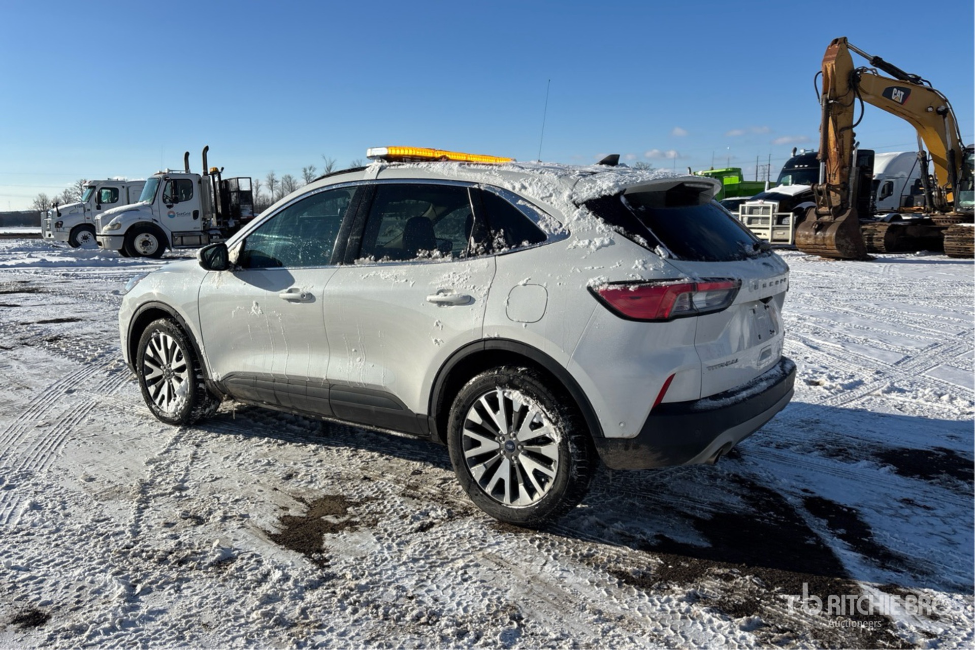 General Appearance with Picture, Left Rear Corner