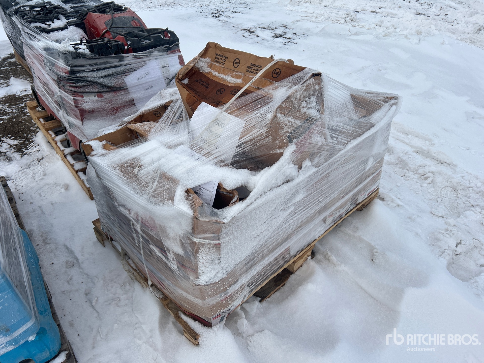 Aspect général with Image, coin arrière droit