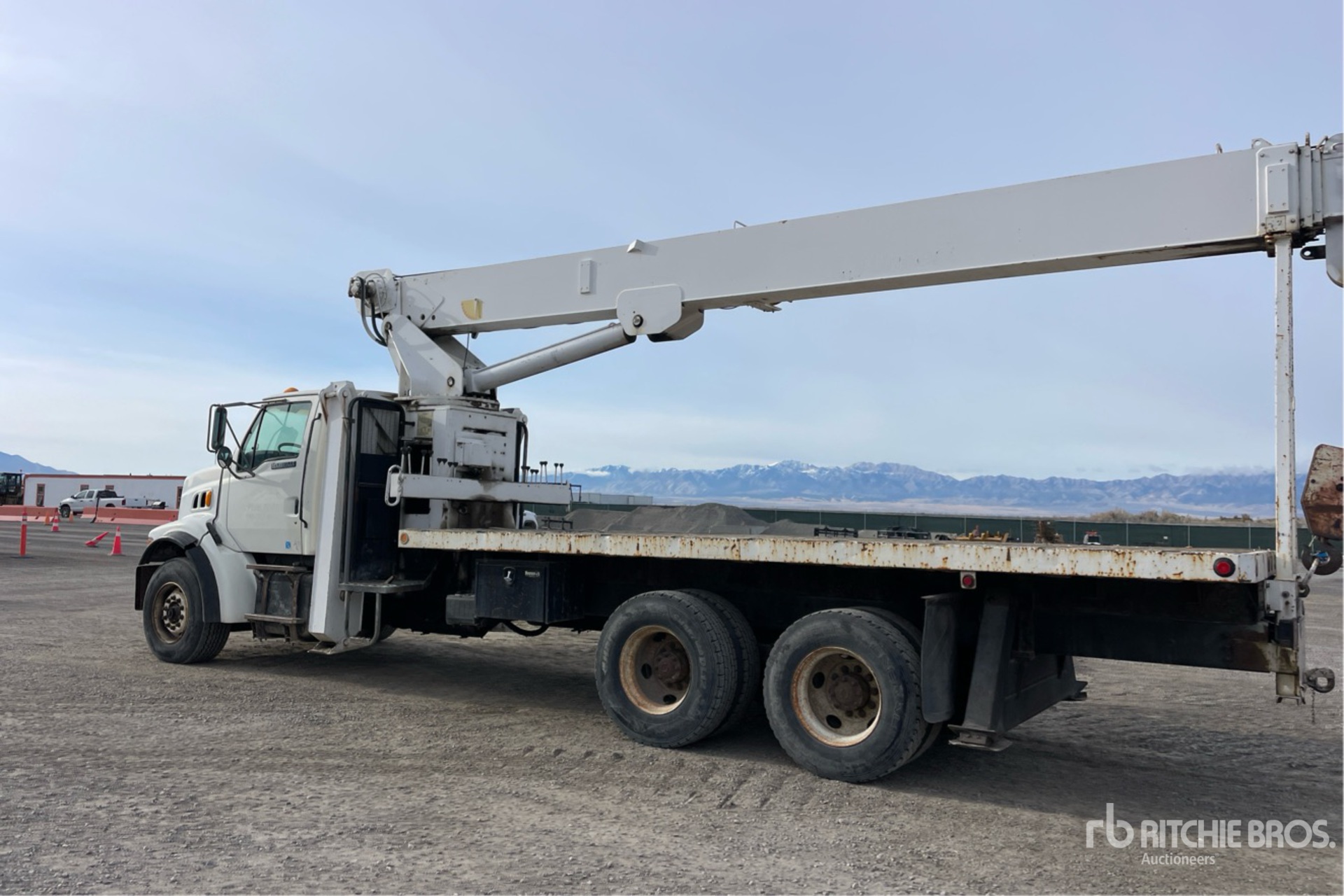 General Appearance with Imagen: esquina trasera izquierda