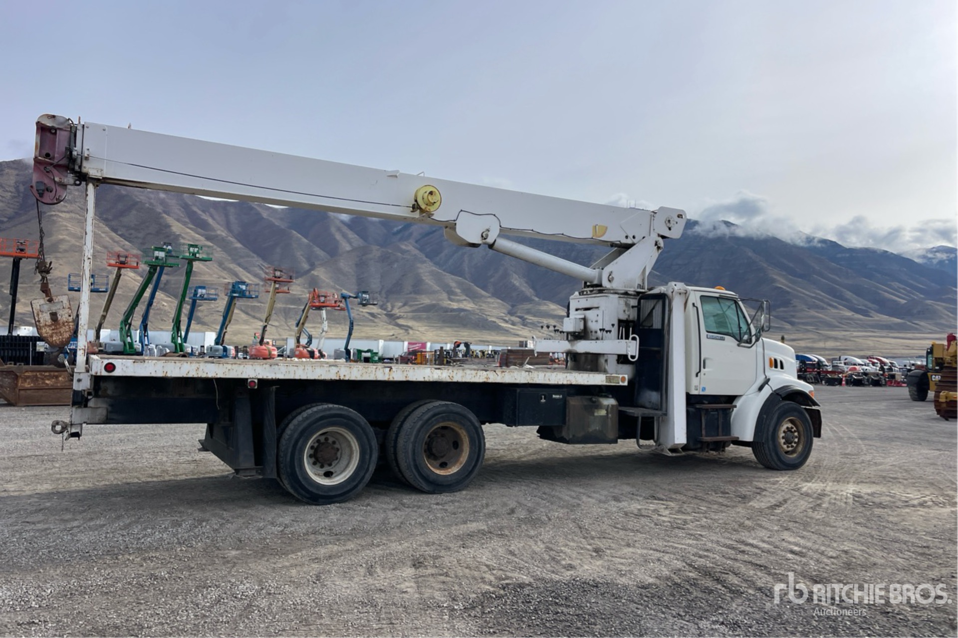 General Appearance with Imagen: esquina trasera derecha