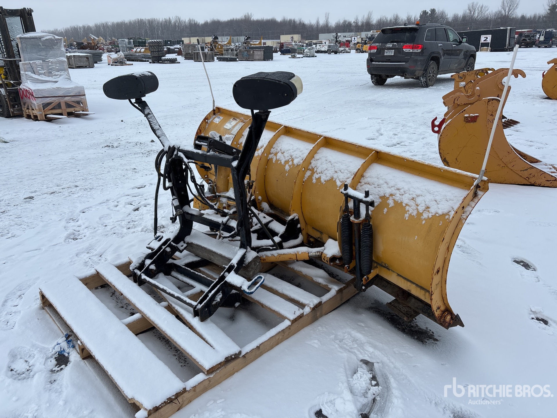 General Appearance with Bild, Ecke hinten rechts