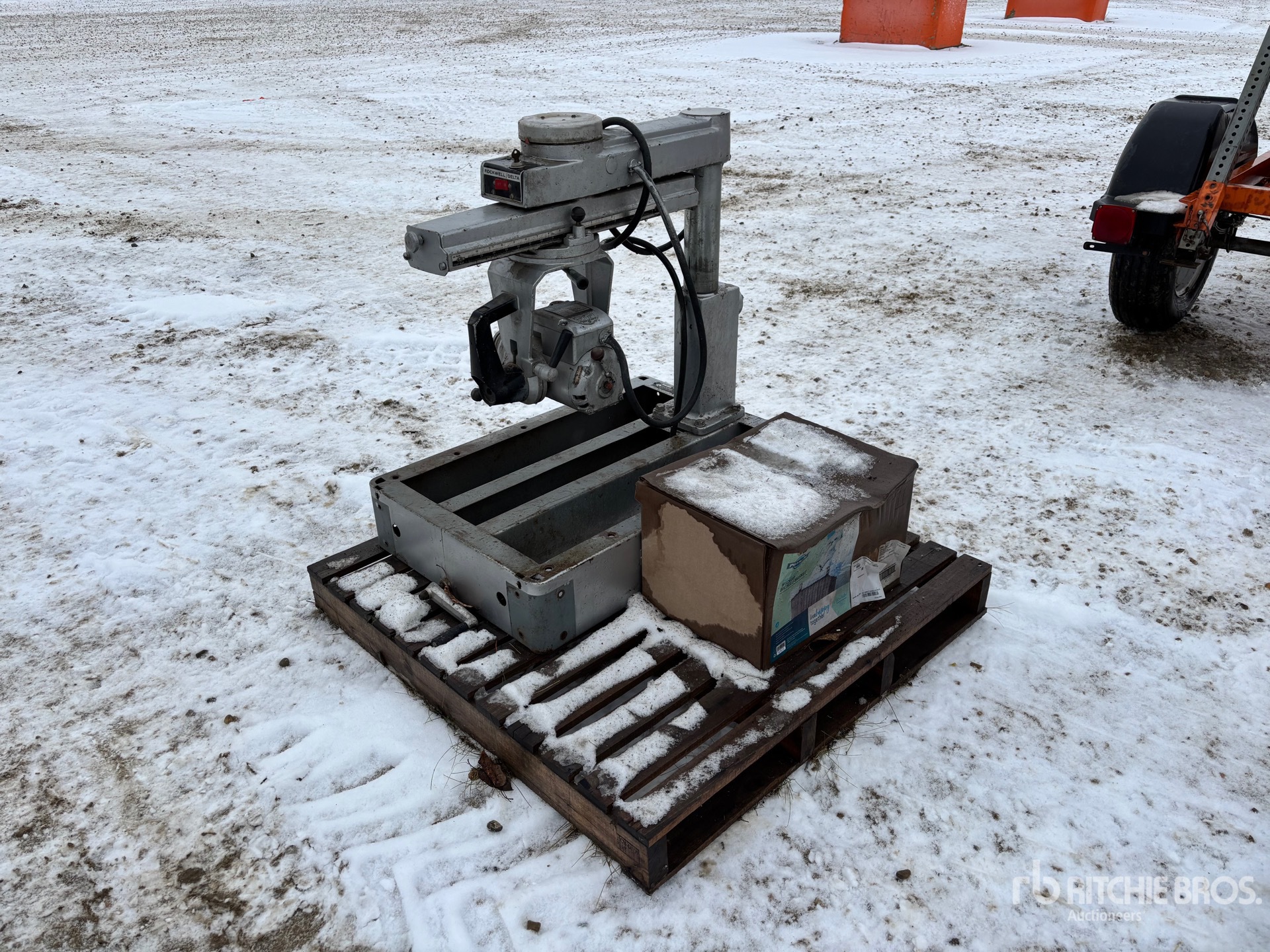 General Appearance with Imagen: esquina trasera izquierda