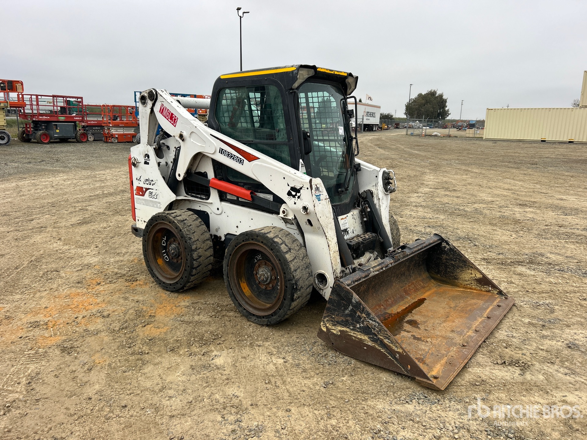 General Appearance with Picture, Right Front Corner