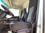 Cab with Seats/armrests