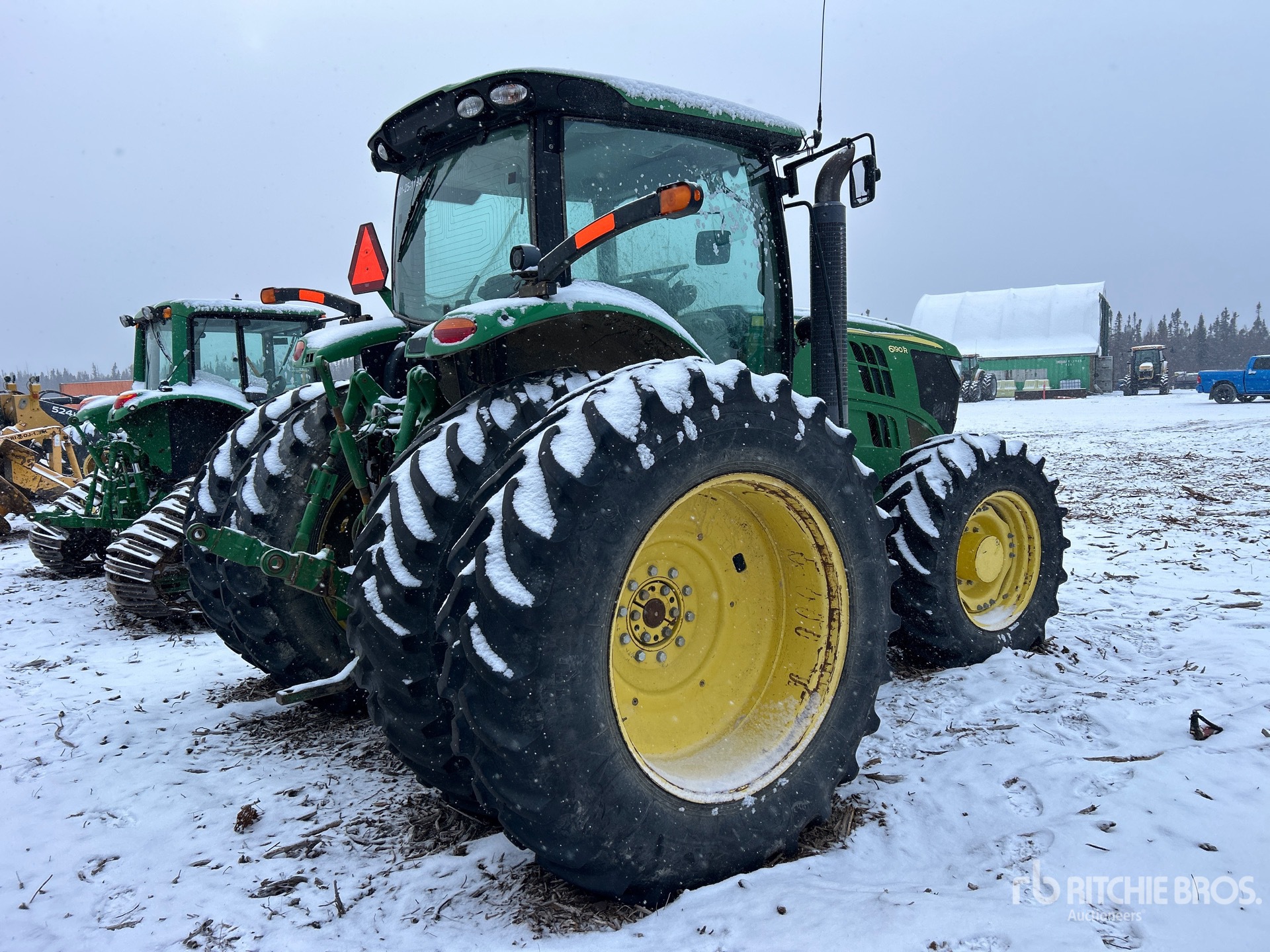 General Appearance with Imagen: esquina trasera derecha