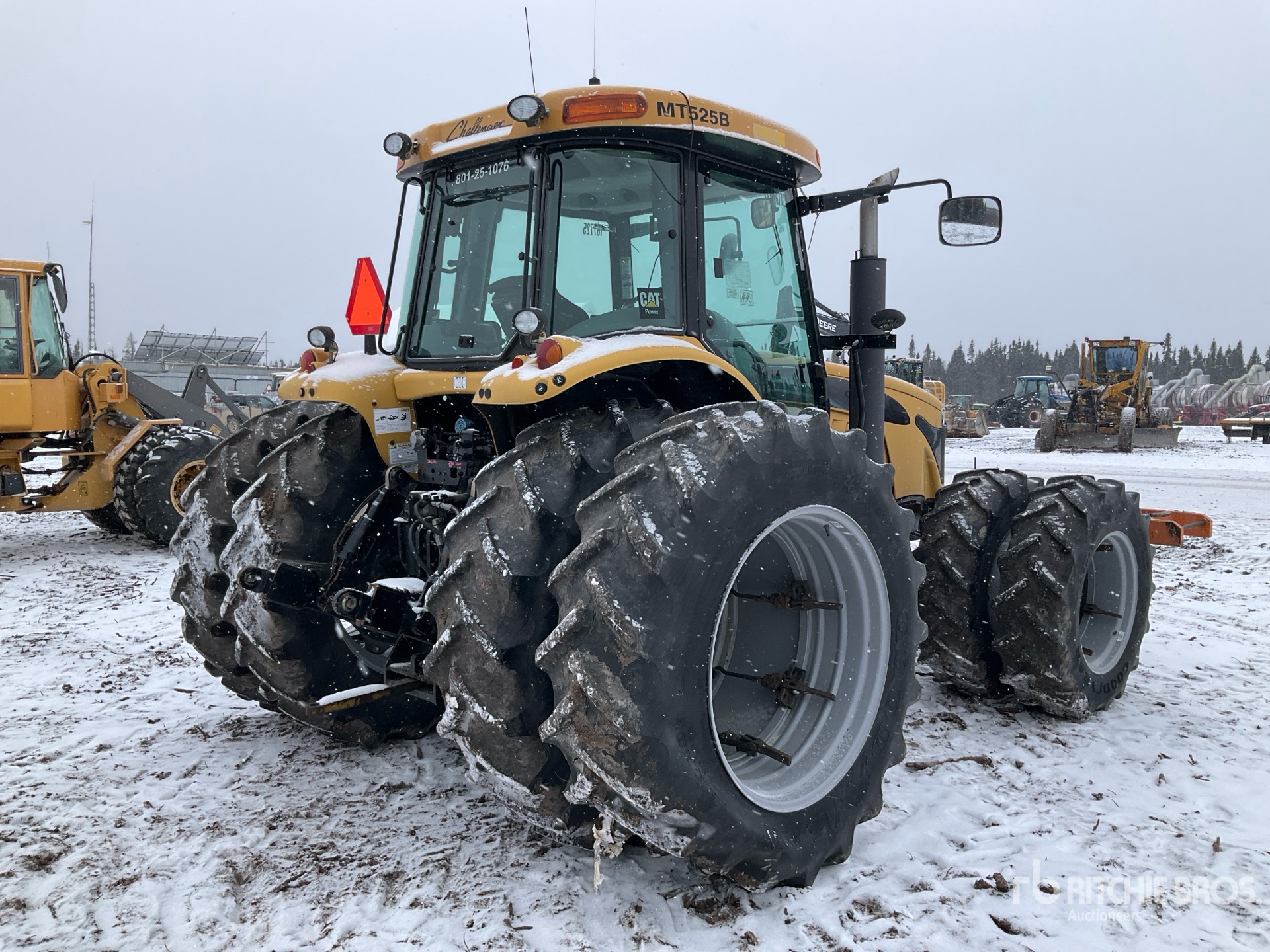 General Appearance with Imagen: esquina trasera derecha