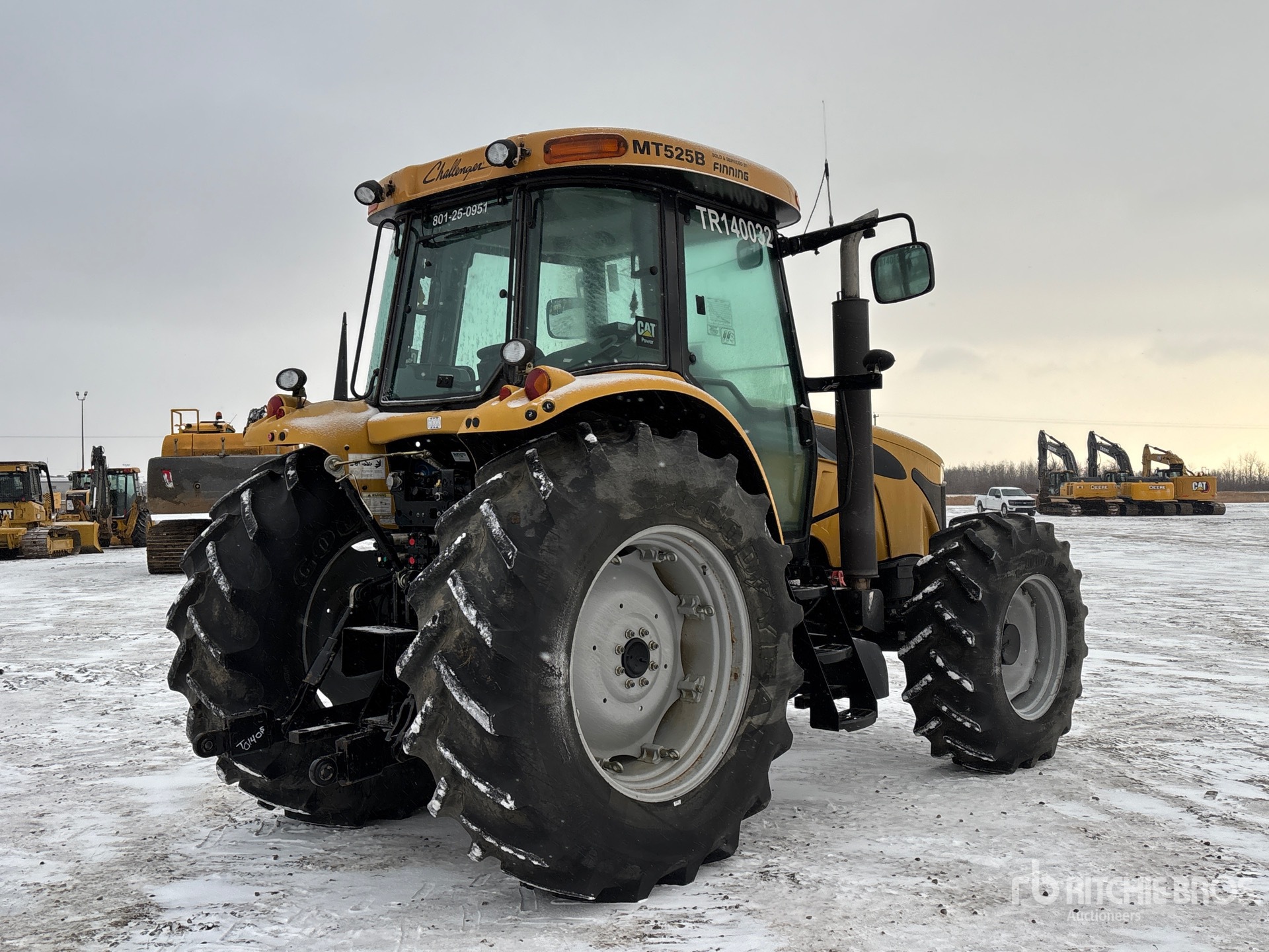 General Appearance with Imagen: esquina trasera derecha