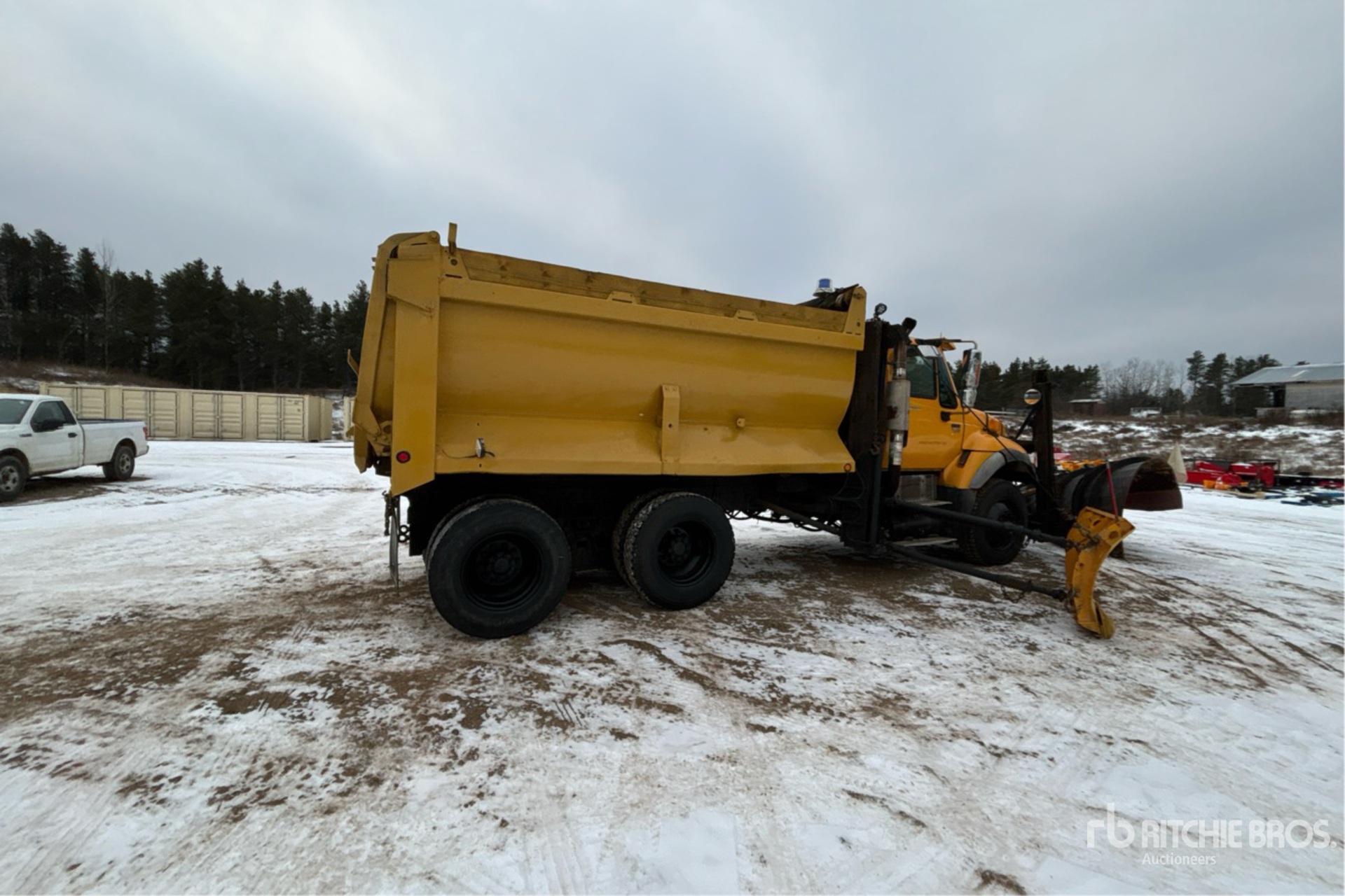 General Appearance with Imagen: esquina trasera derecha