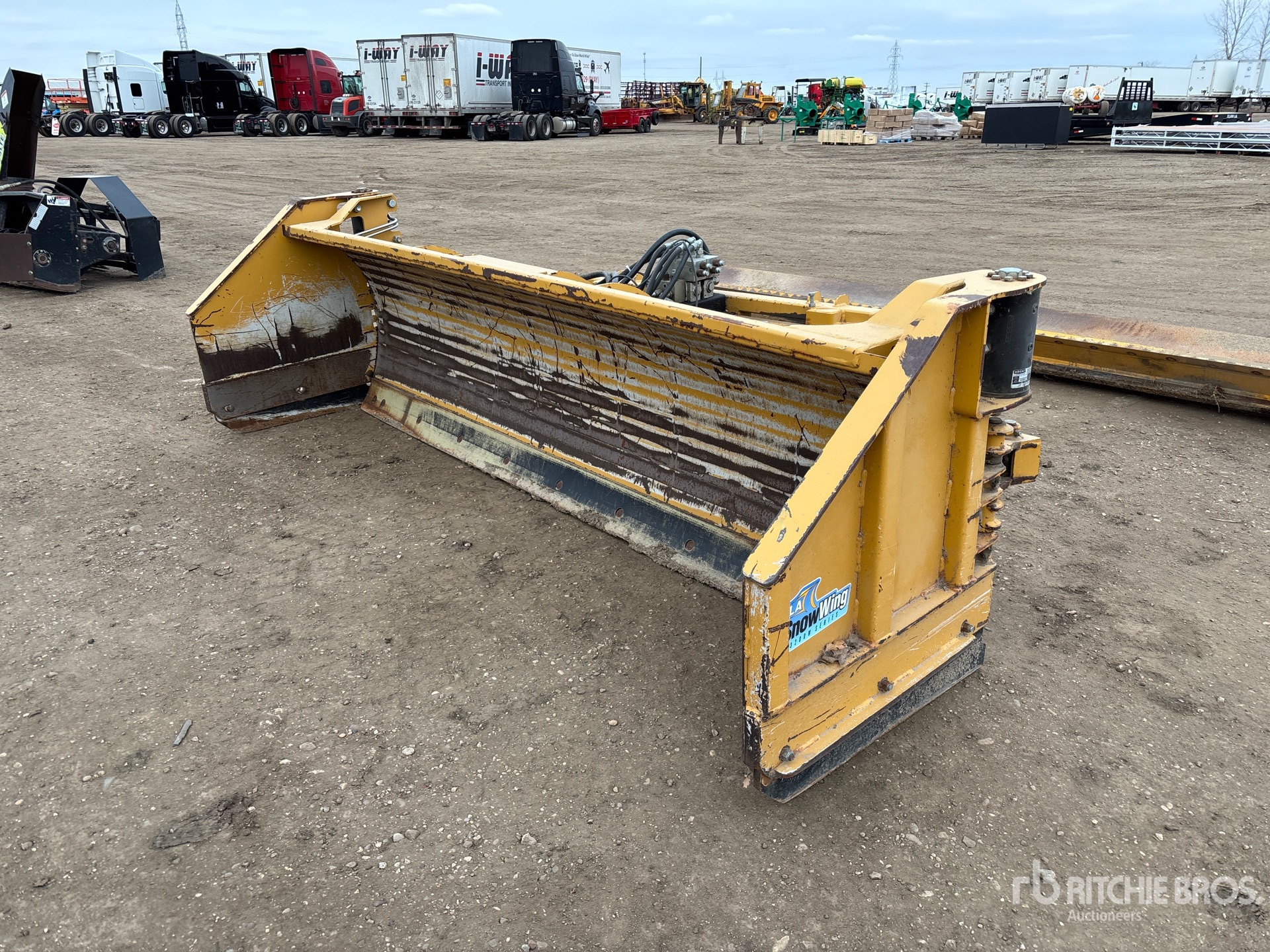 General Appearance with Foto, angolo anteriore sinistro